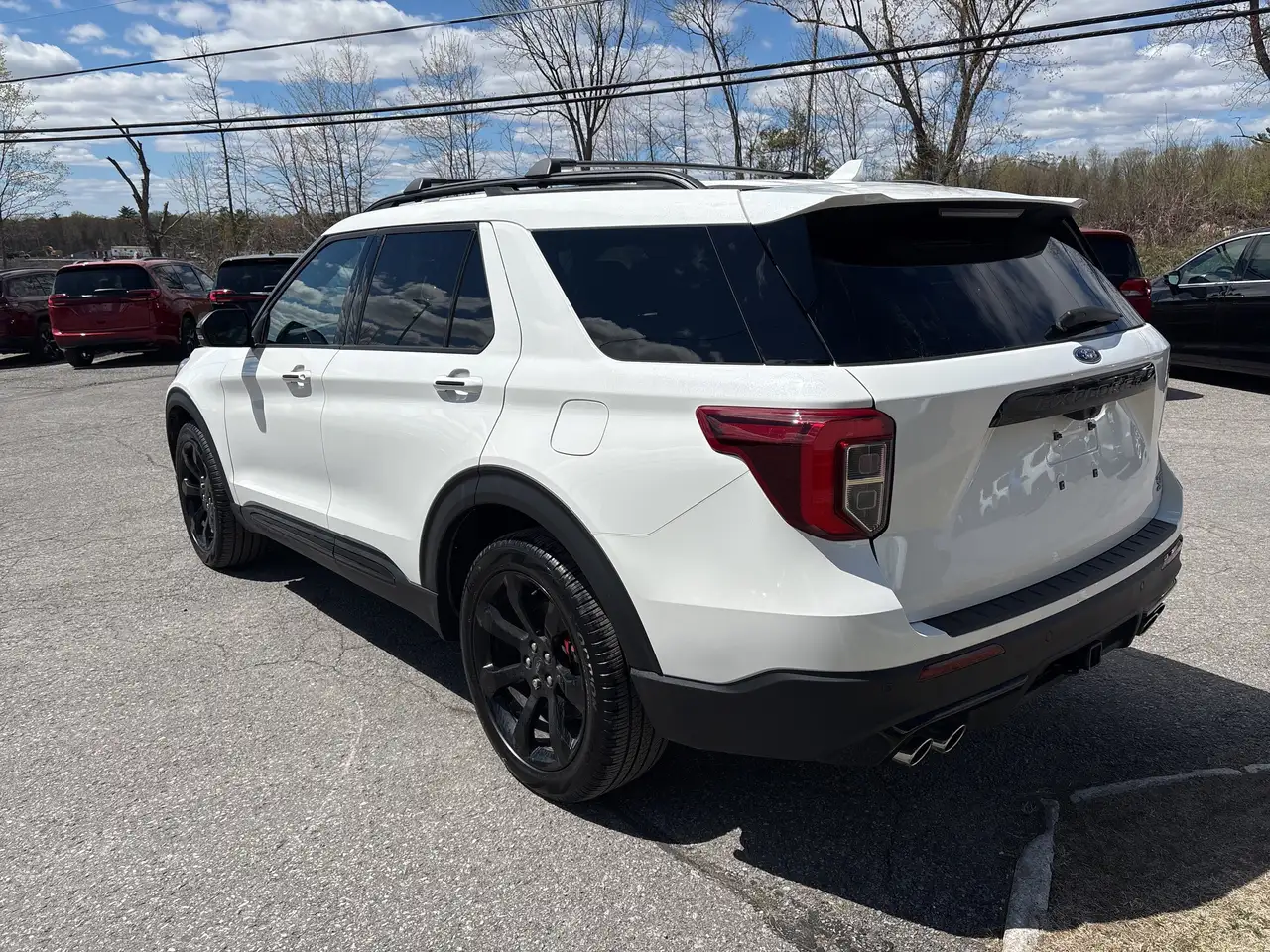 Ford Explorer снимка Ford Explorer