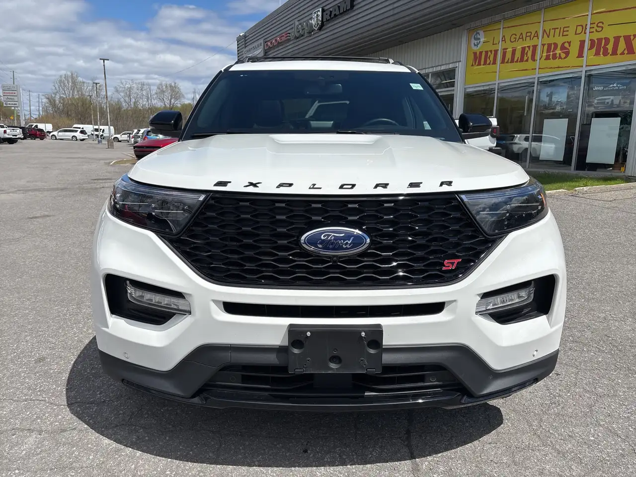 Ford Explorer снимка Ford Explorer