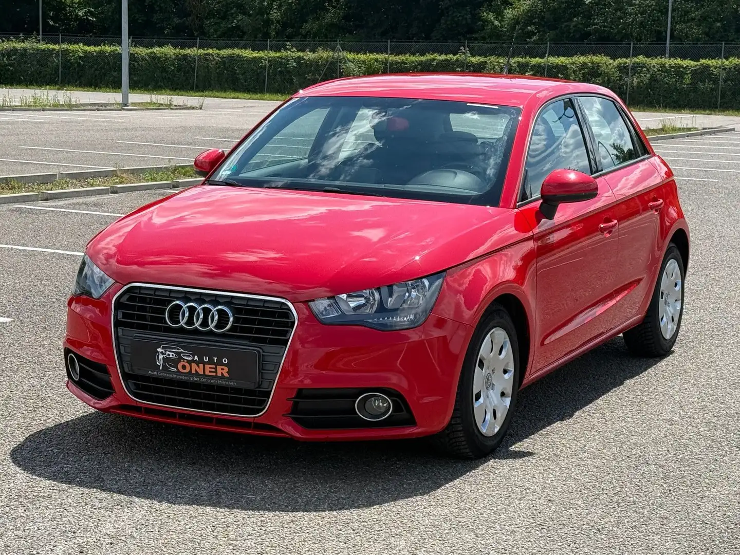 Audi A1 Sportback S-Tronic 5-Türig Rosso - 2