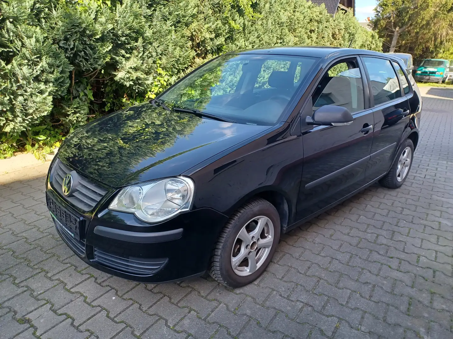 Volkswagen Polo Goal *Klima*5trg*Aluräder*TÜV+Auspuff NEU* Schwarz - 1
