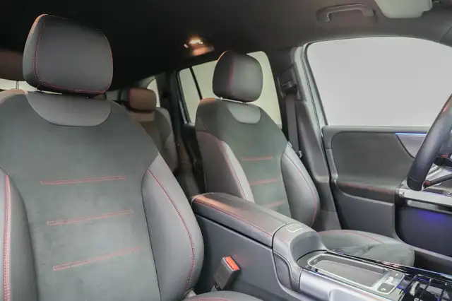 Mercedes-Benz GLB 200 d 4MATIC Österreich-Edition AMG Line Ansicht 9