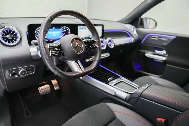 Mercedes-Benz GLB 200 d 4MATIC Österreich-Edition AMG Line Ansicht 6