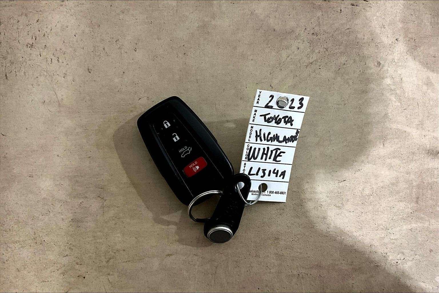 used 2023 Toyota Highlander car, priced at $44,998