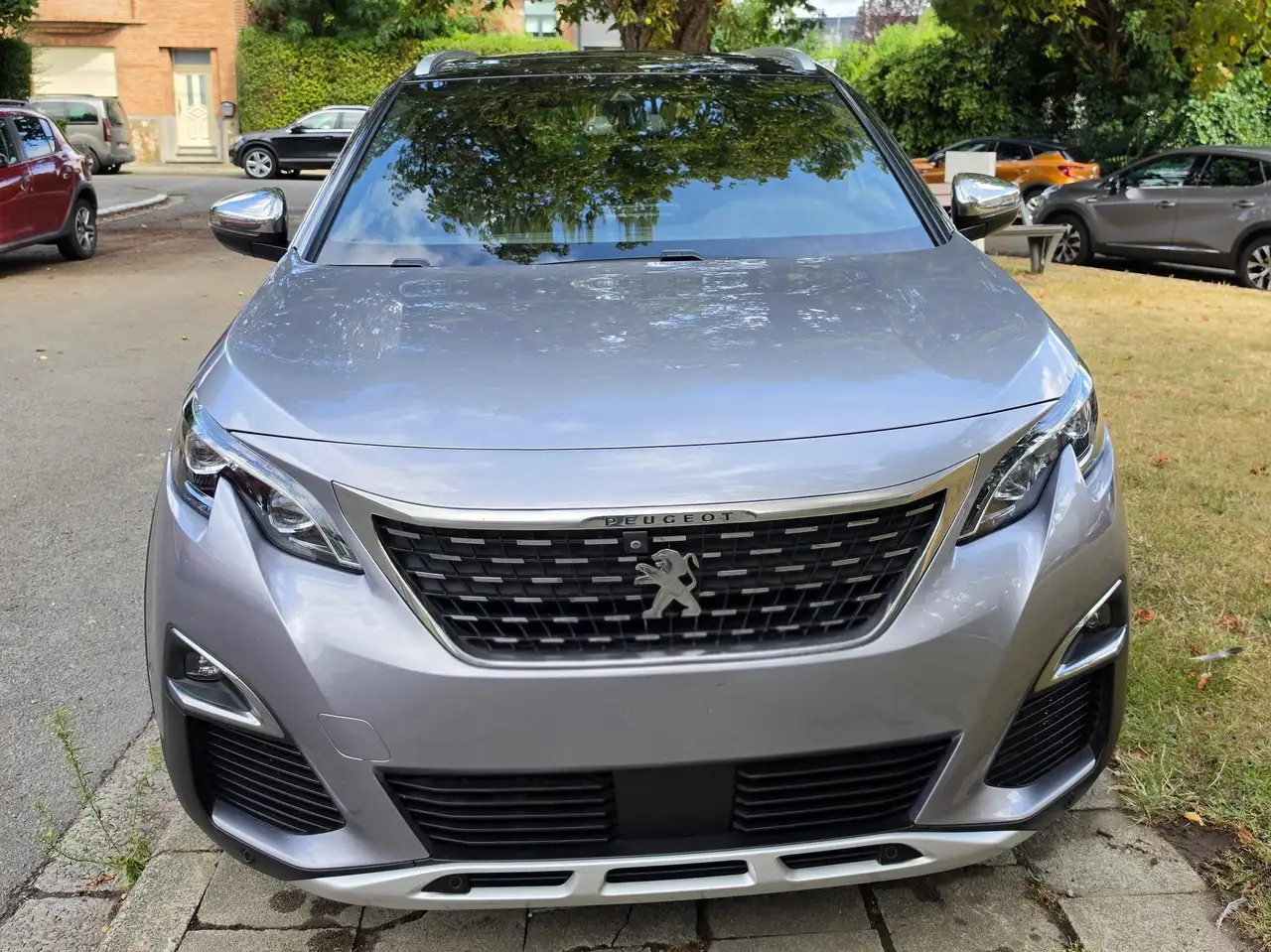 Peugeot 5008
