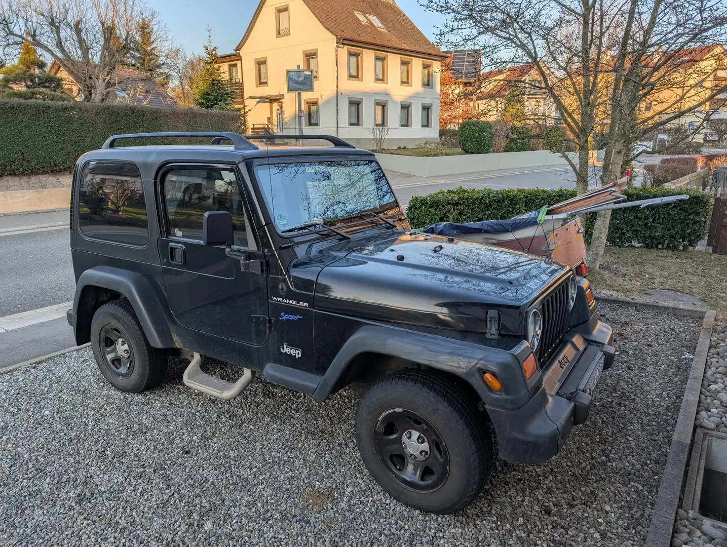 Jeep Wrangler Sport - 1