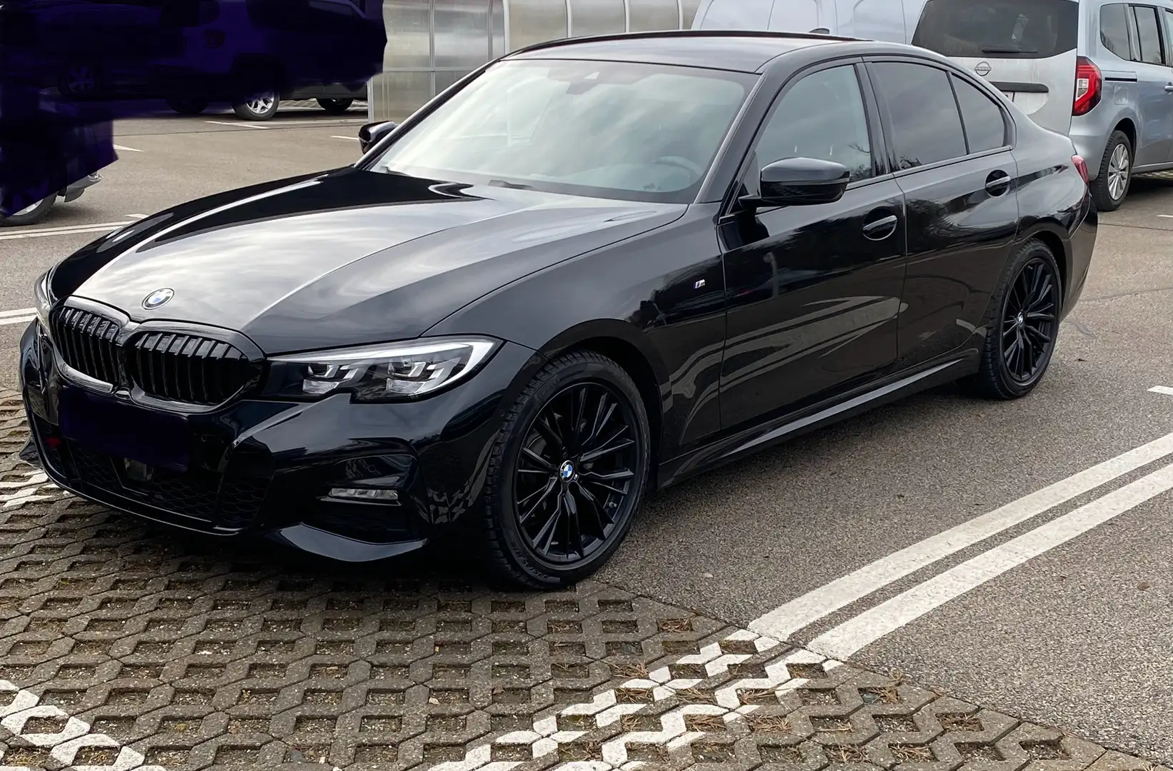 BMW 316 M Sport Schwarz - 2