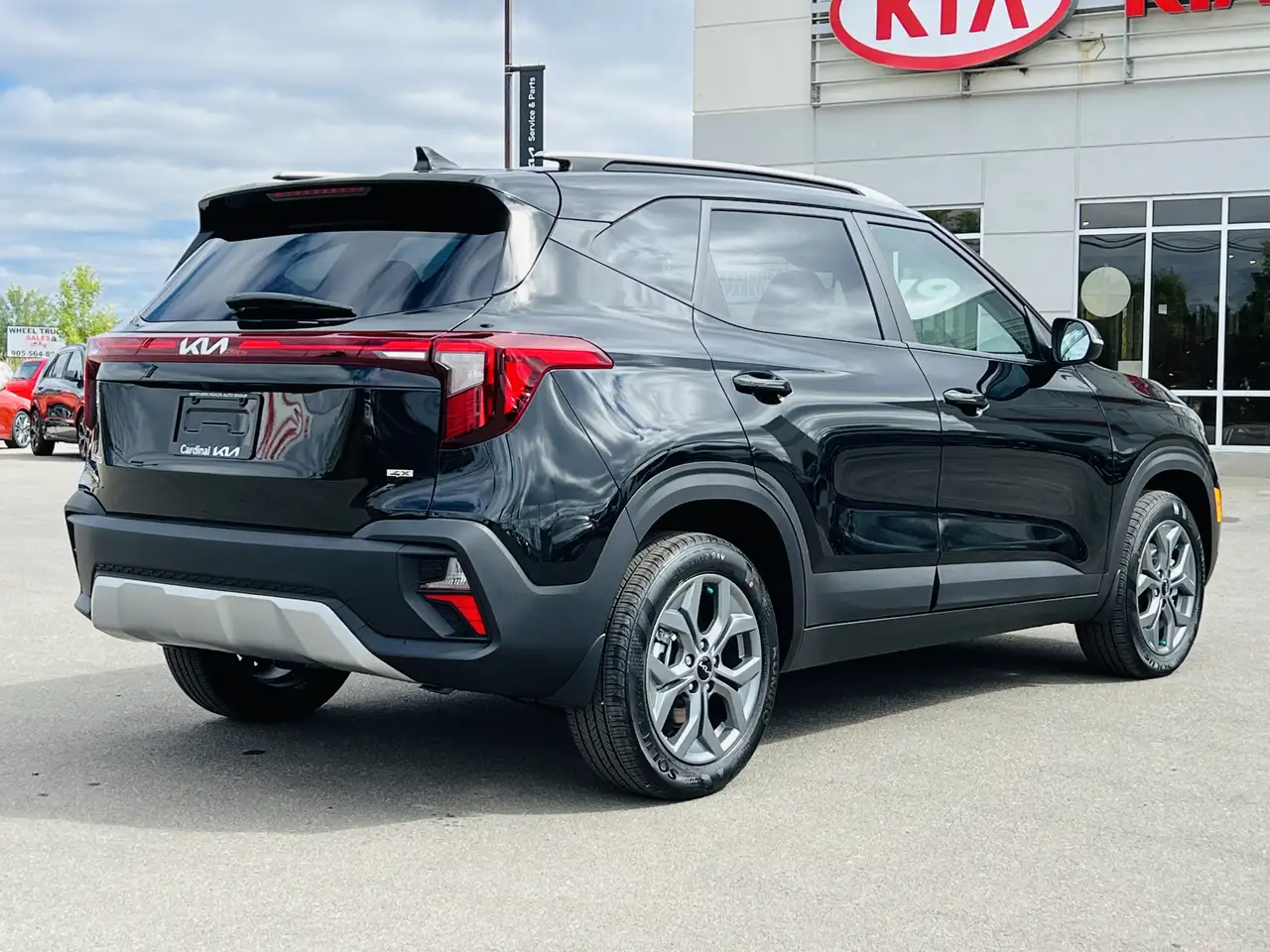 Kia Seltos снимка Kia Seltos