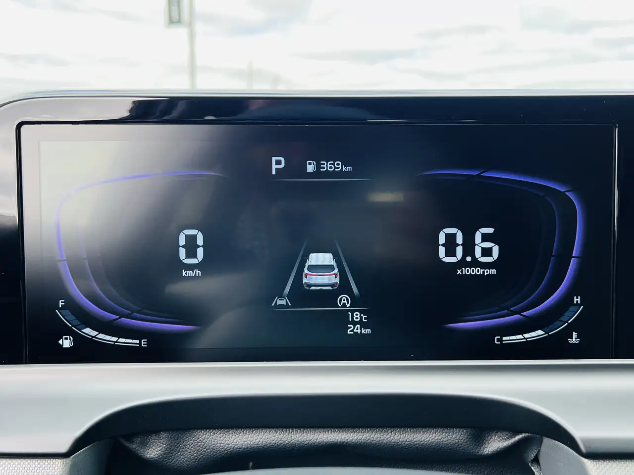 Kia Seltos снимка Kia Seltos