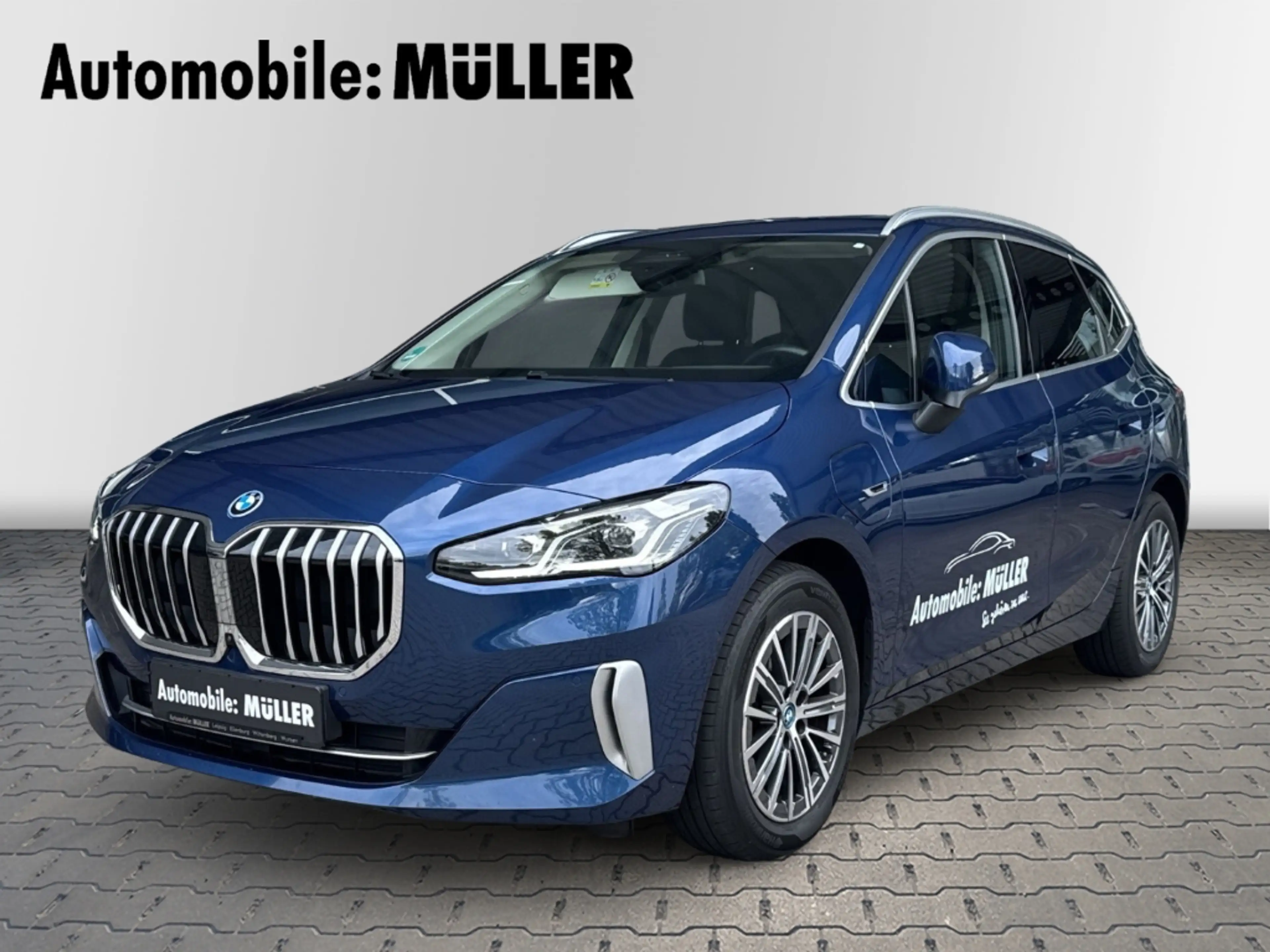 BMW 230 Active Tourer e Luxury+PANORANADACH+HUD+LED+HIFI+D