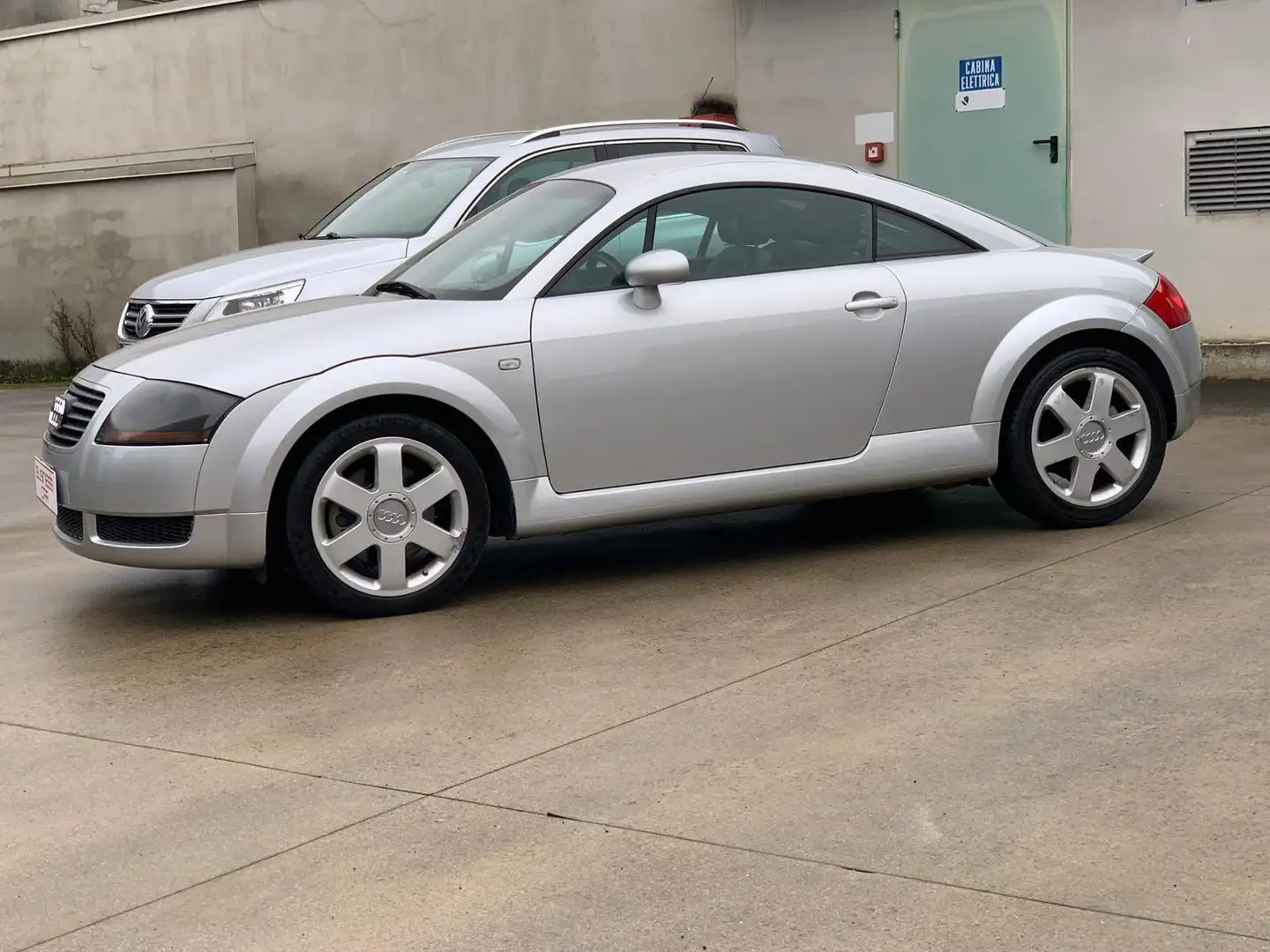 Audi TT 1.8 T 225CV TRAZIONE QUATTRO Argento - 1