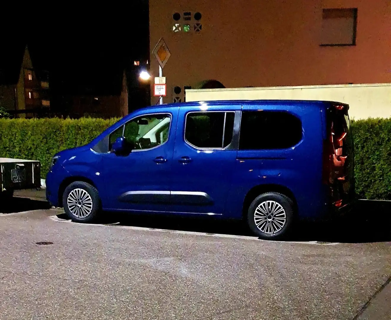 Opel Combo Life XL 1.5 D Start/Stop Elegance - 2