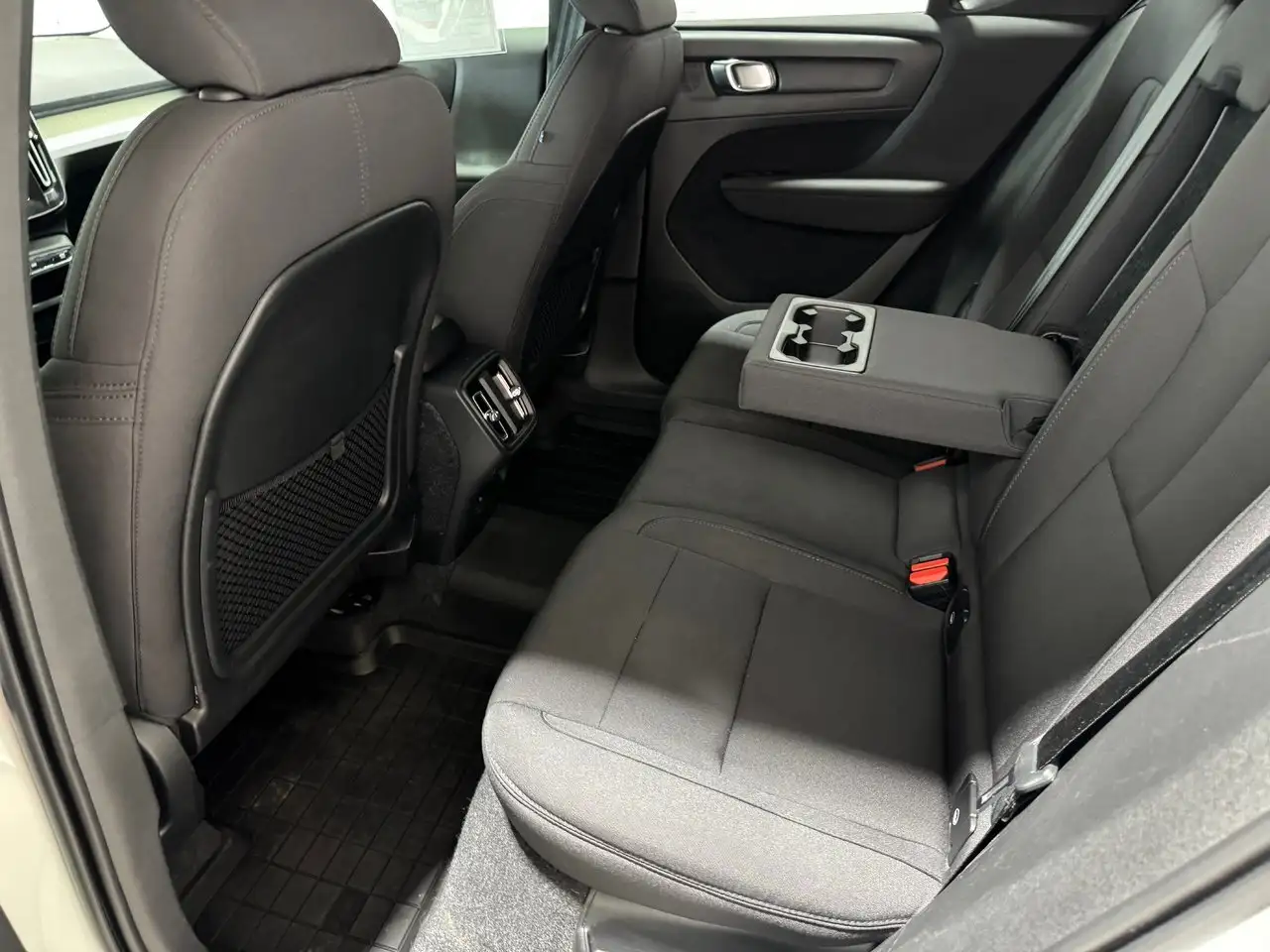 Volvo XC40 снимка Volvo XC40