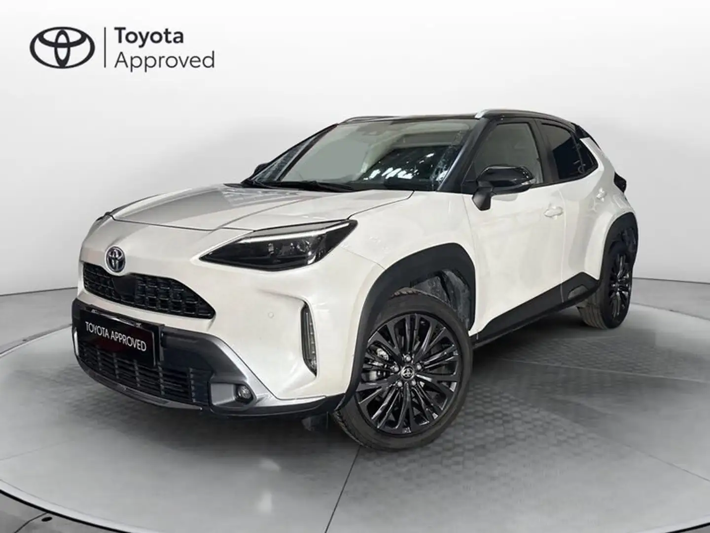 Toyota Yaris Cross 1.5 Hybrid 5p. E-CVT Adventure - 1