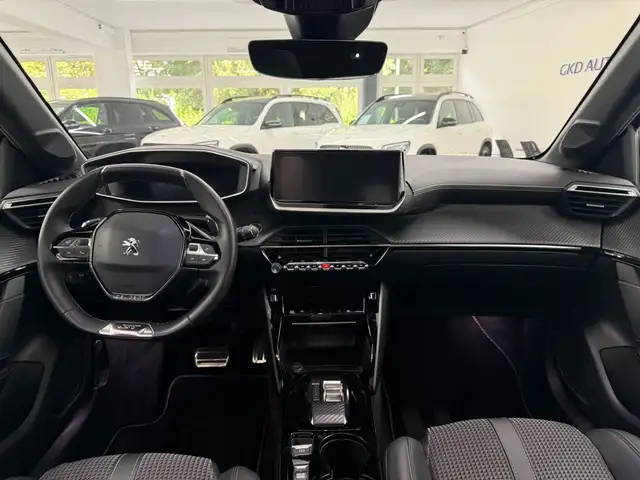 Peugeot 208 view 15
