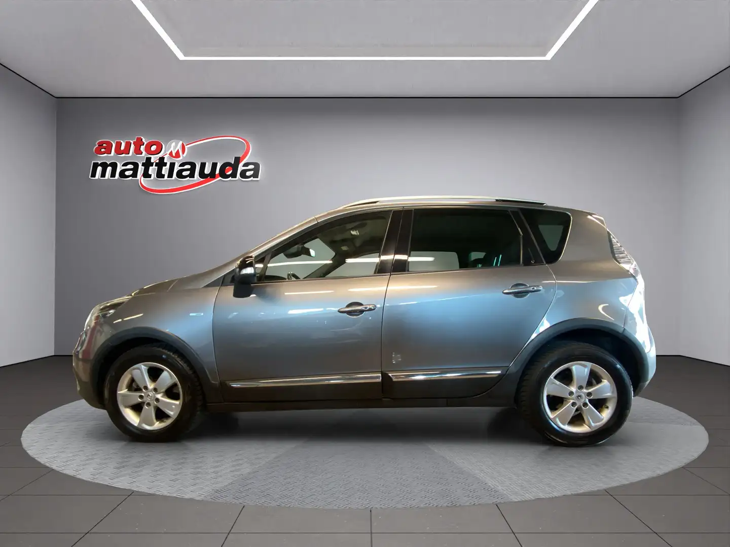 Renault Scenic Scenic X-Mod Cross 1.5 dci Bose 110cv Marrone - 2