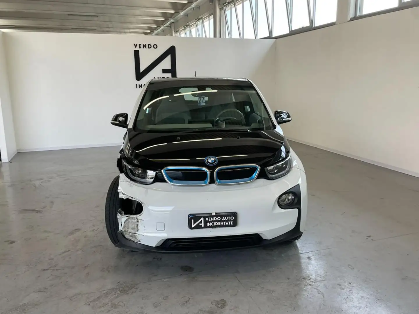BMW i3 94 AH RANGE EXTENDER 102CV HYBRID AUTOMATICO Bianco - 2