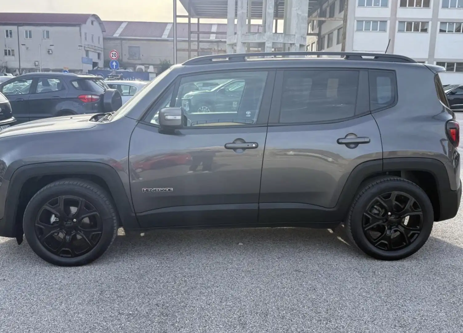 Jeep Renegade 1.6 mjt Sport fwd 95cv my18 - 1