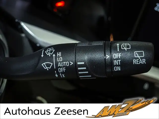 Opel Grandland view 16
