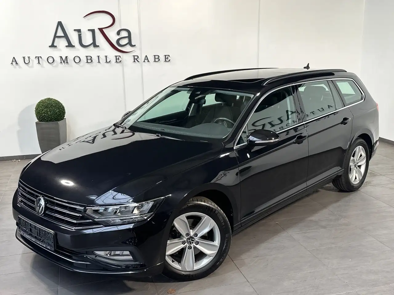 Volkswagen Passat 2.0 TDI DSG Business NAV+LED+PANO+AHK+KAM+17ZO, миниатюра 2