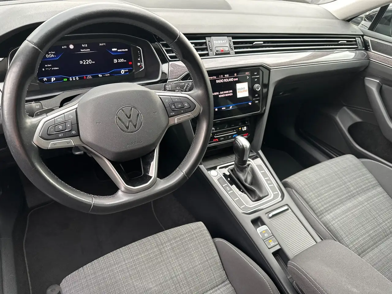 Volkswagen Passat 2.0 TDI DSG Business NAV+LED+PANO+AHK+KAM+17ZO, миниатюра 11