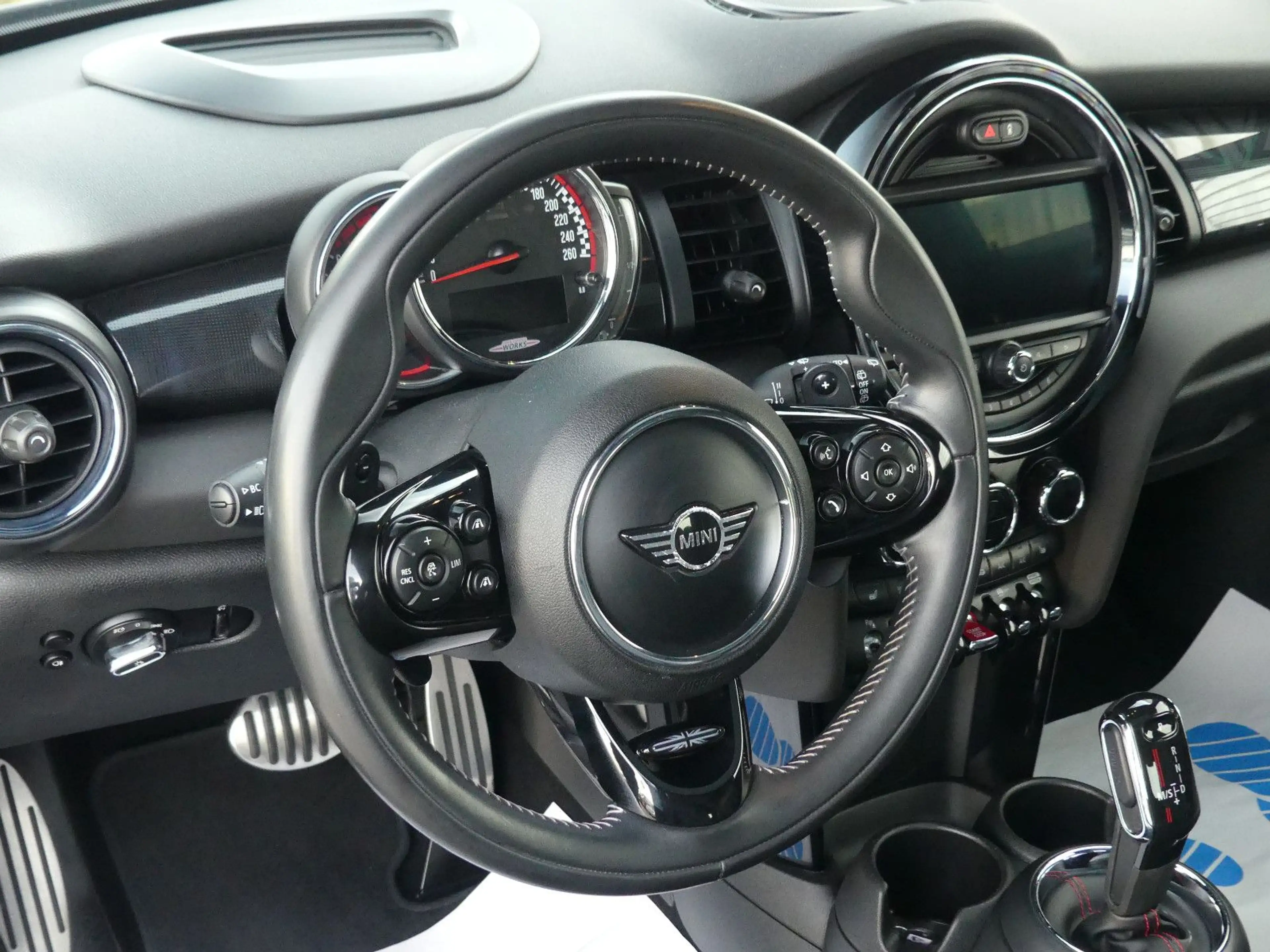 MINI John Cooper Works LED ACC HUD Pano Kam. Leder HK — photo 10