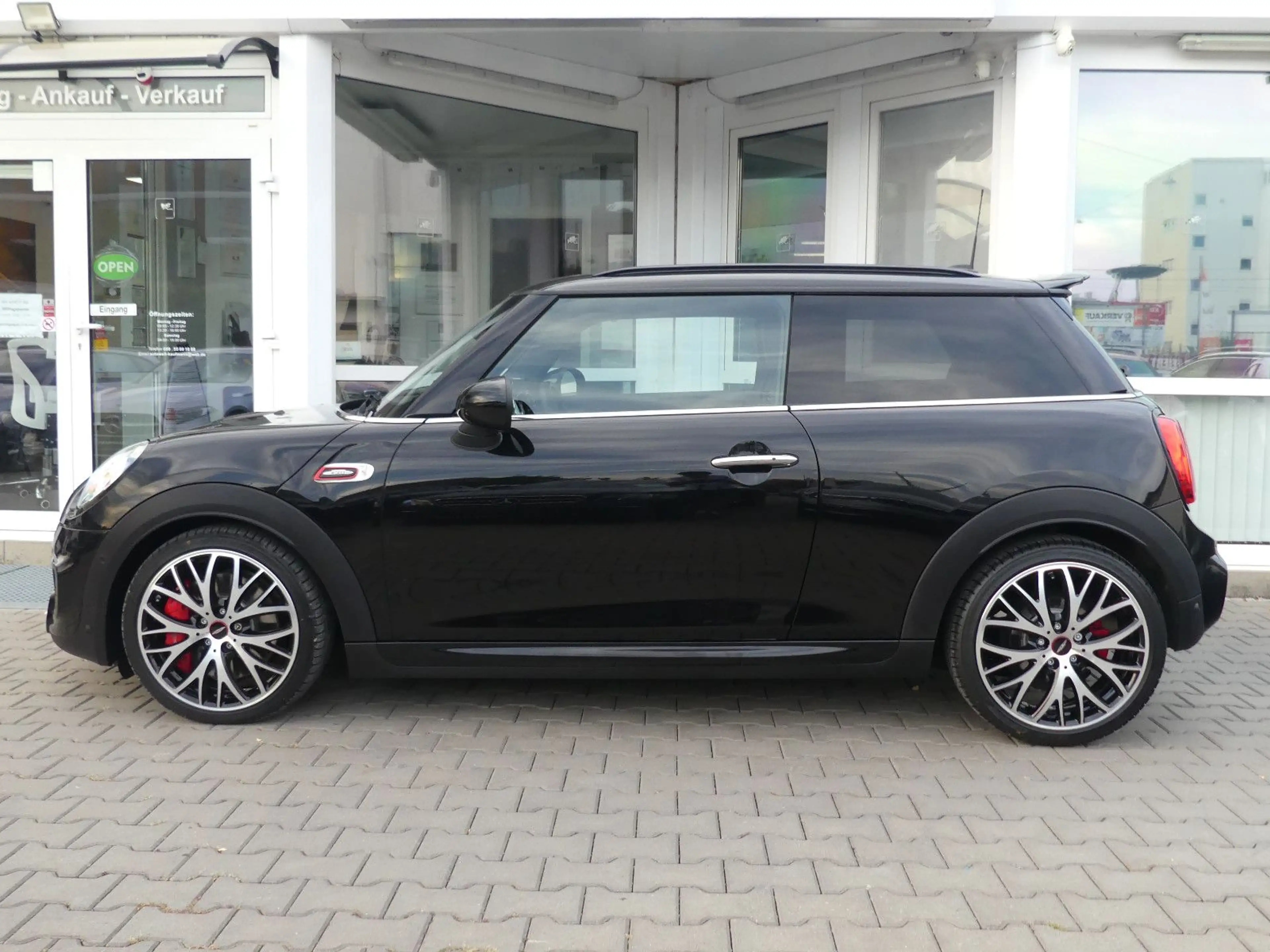 MINI John Cooper Works LED ACC HUD Pano Kam. Leder HK — photo 8