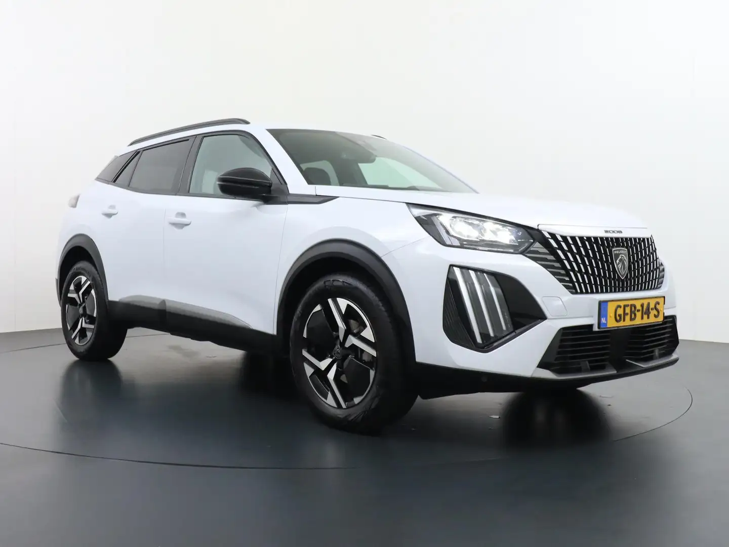 Peugeot 2008 1.2 PureTech 100 Allure | Navigatie | Camera | Aut Wit - 2