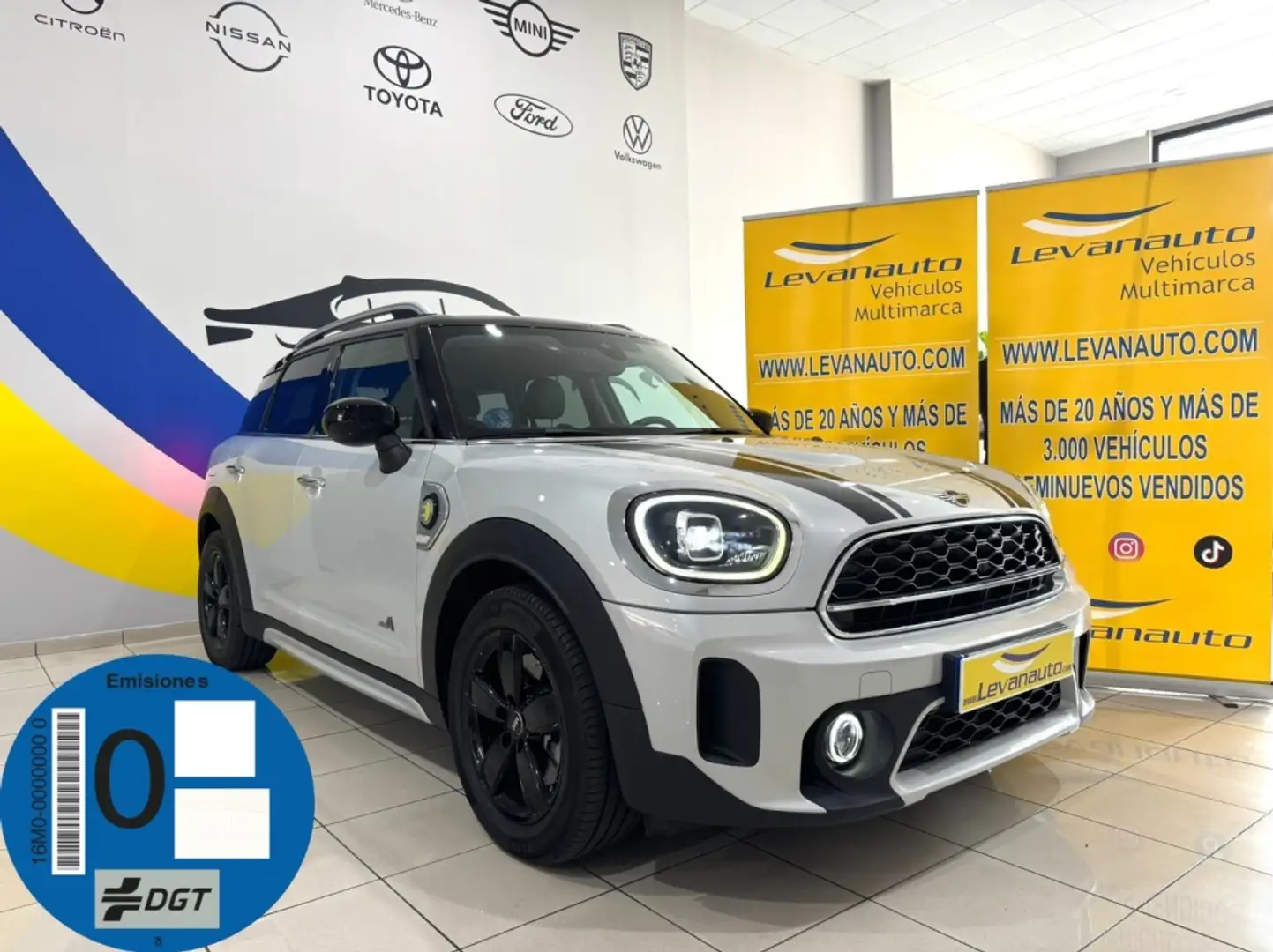 MINI Cooper Countryman SE ALL4 AUT. Gris - 1