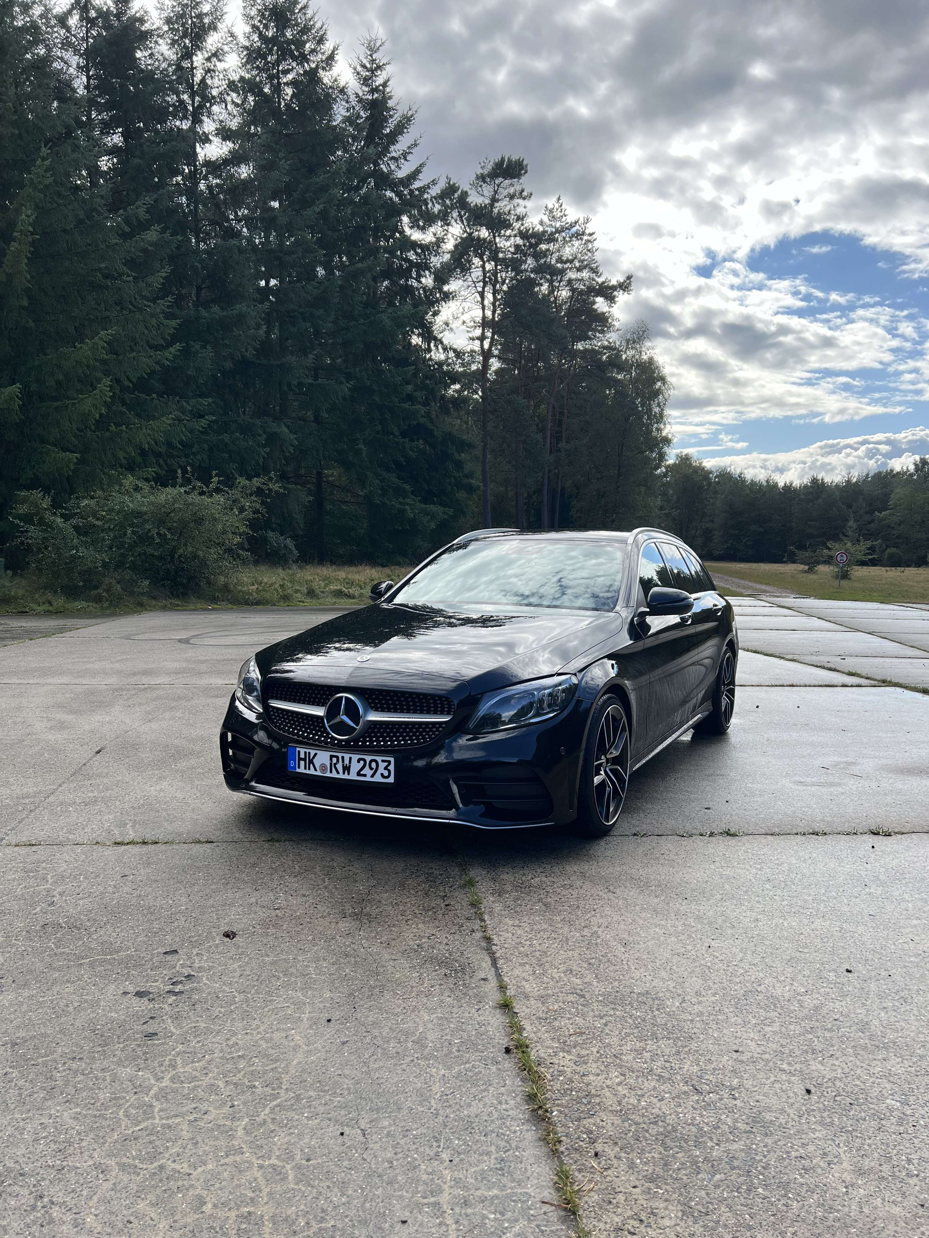 Second hand Mercedes Benz C-Class 