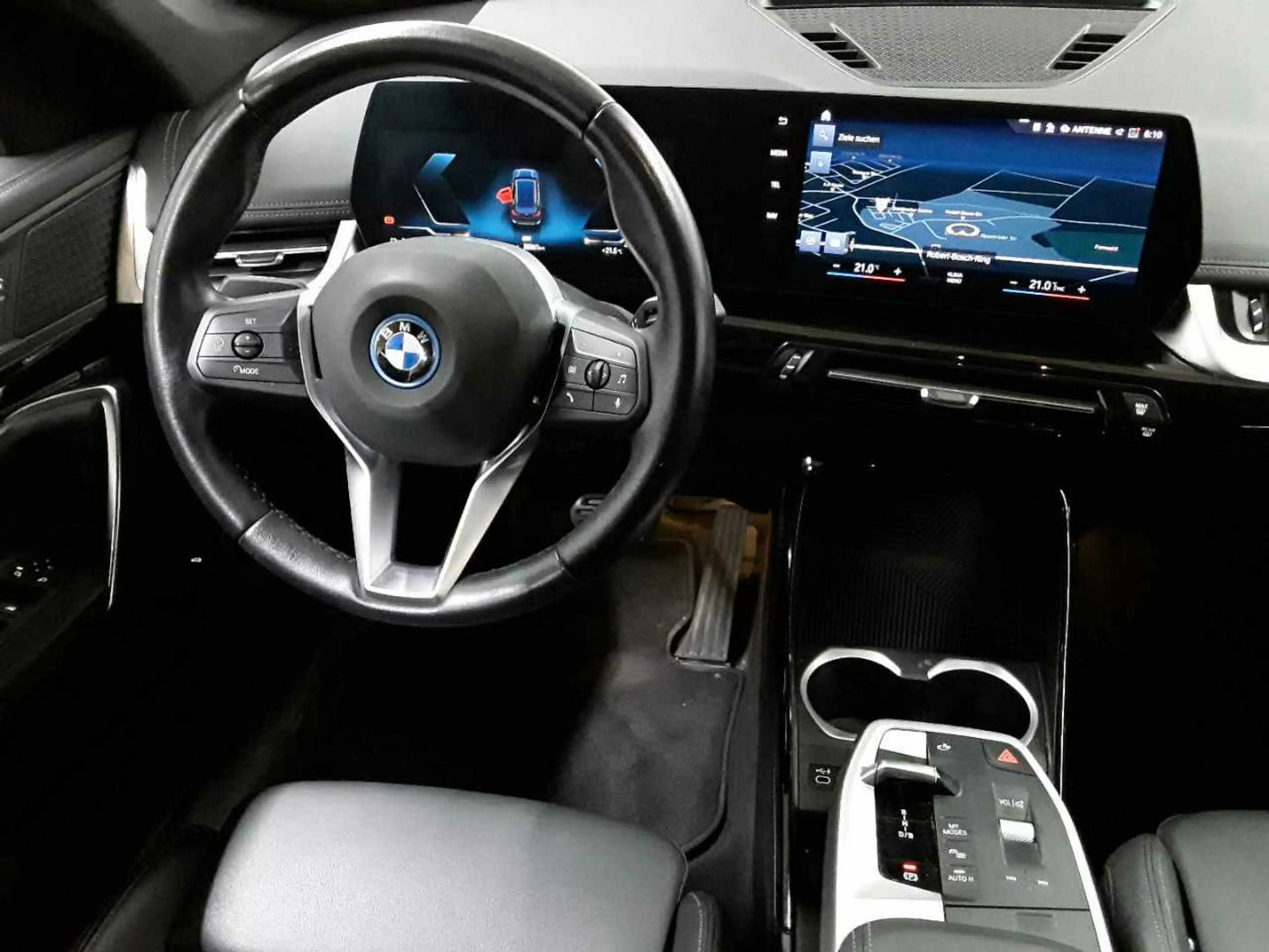 BMW iX1 iX1 xDrive30 xLine Navi Leder AHK — photo 10