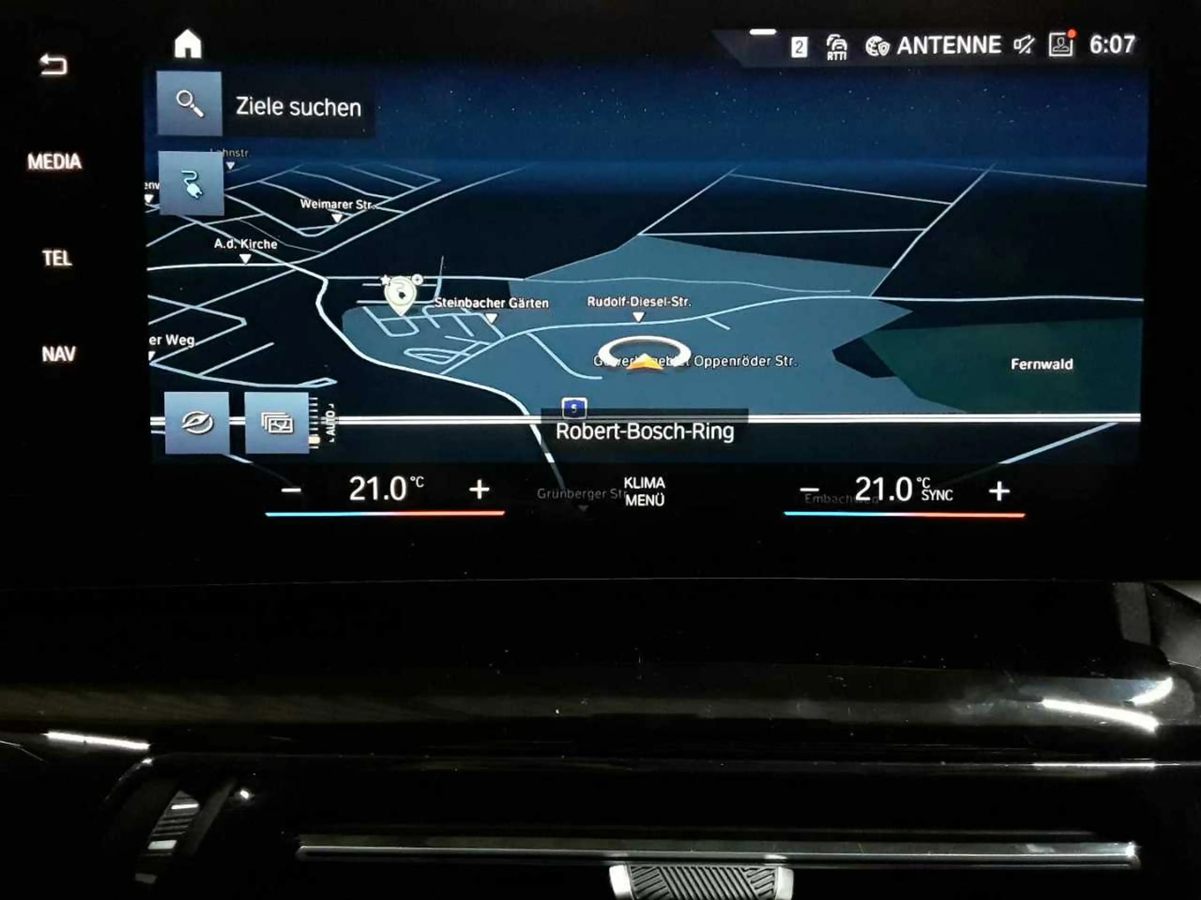 BMW iX1 iX1 xDrive30 xLine Navi Leder AHK — photo 12