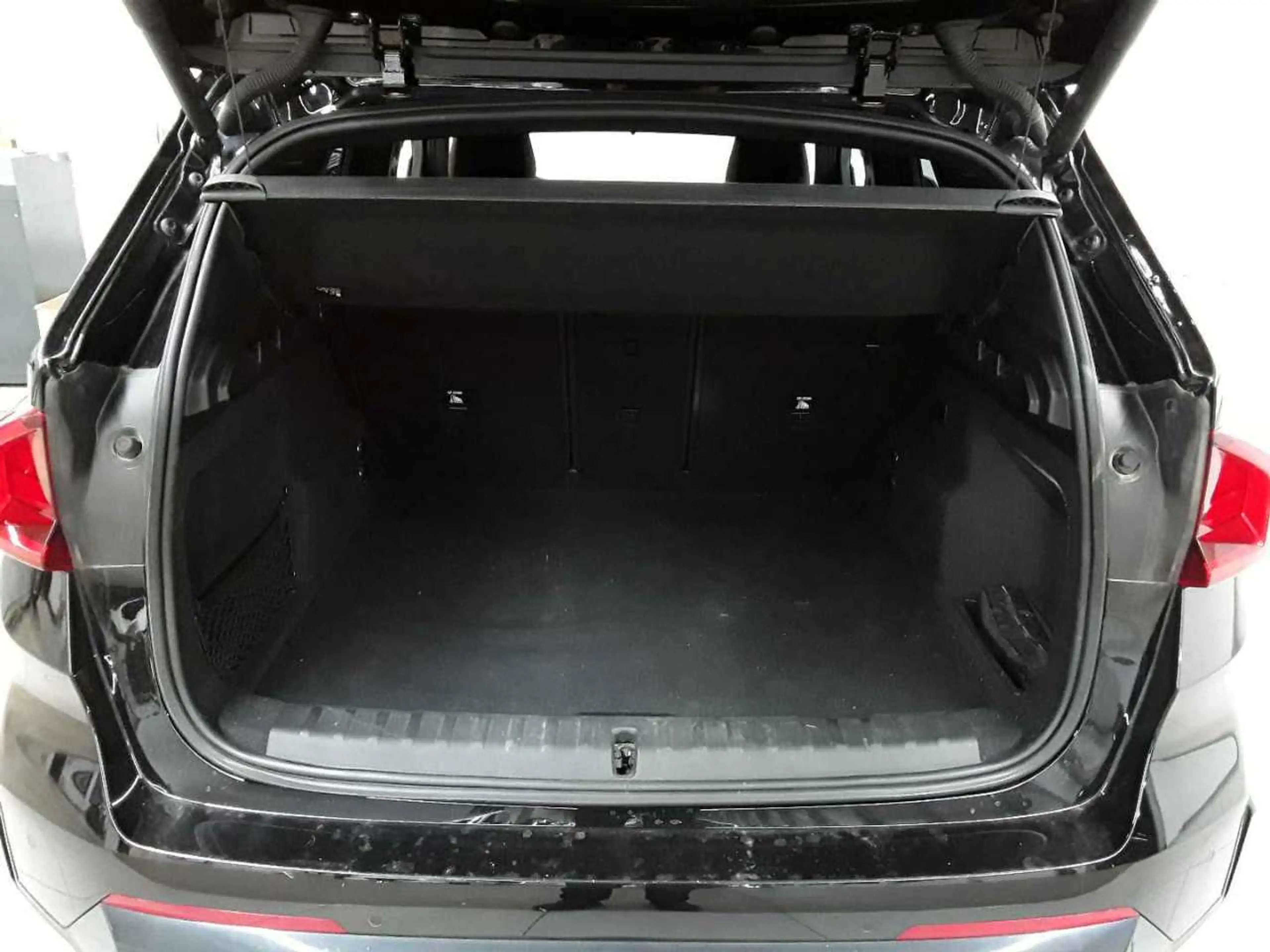 BMW iX1 iX1 xDrive30 xLine Navi Leder AHK — photo 15