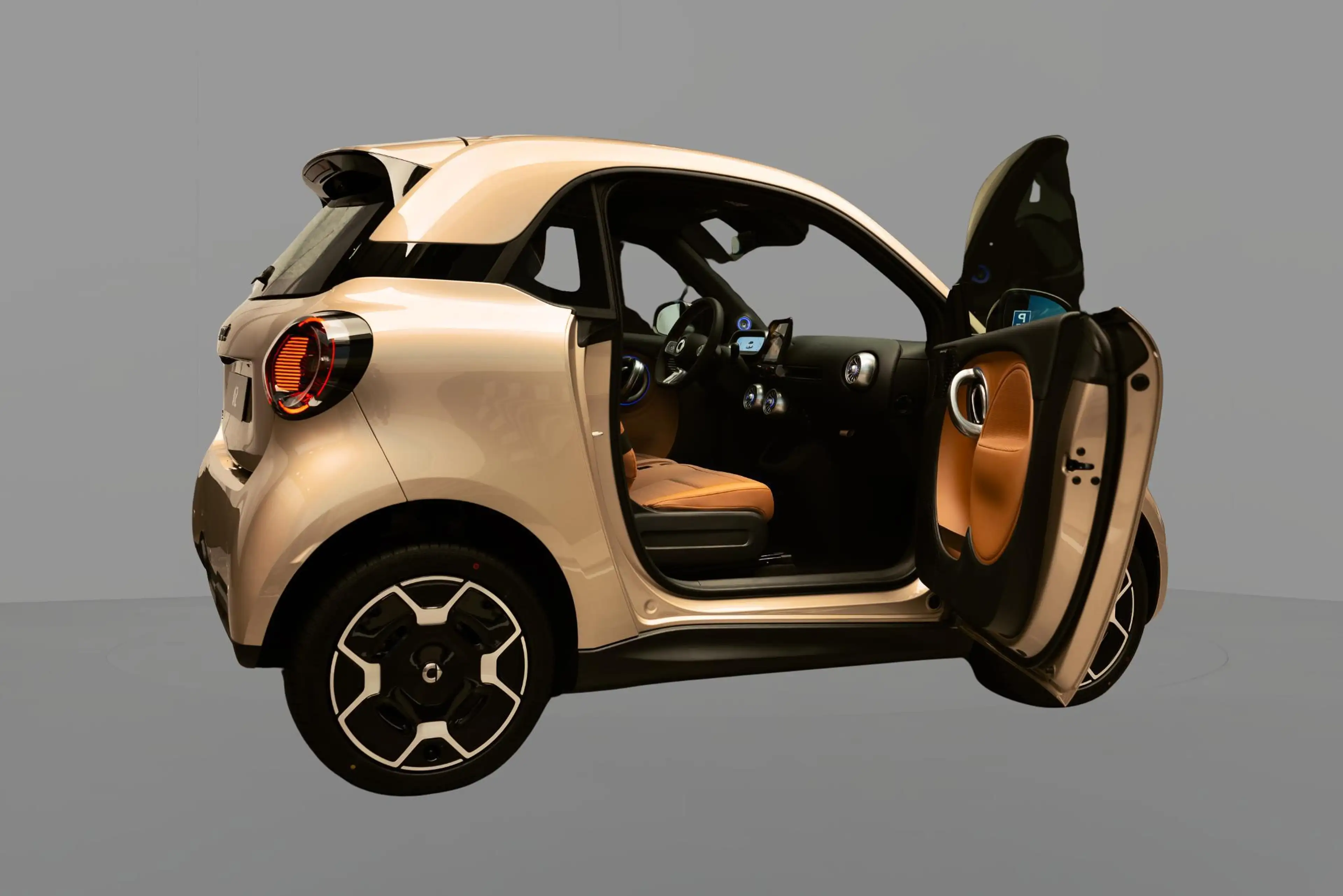 smart Others #2 Premium 36kWh | Panoramadak | CyberSparks LED | — photo 4