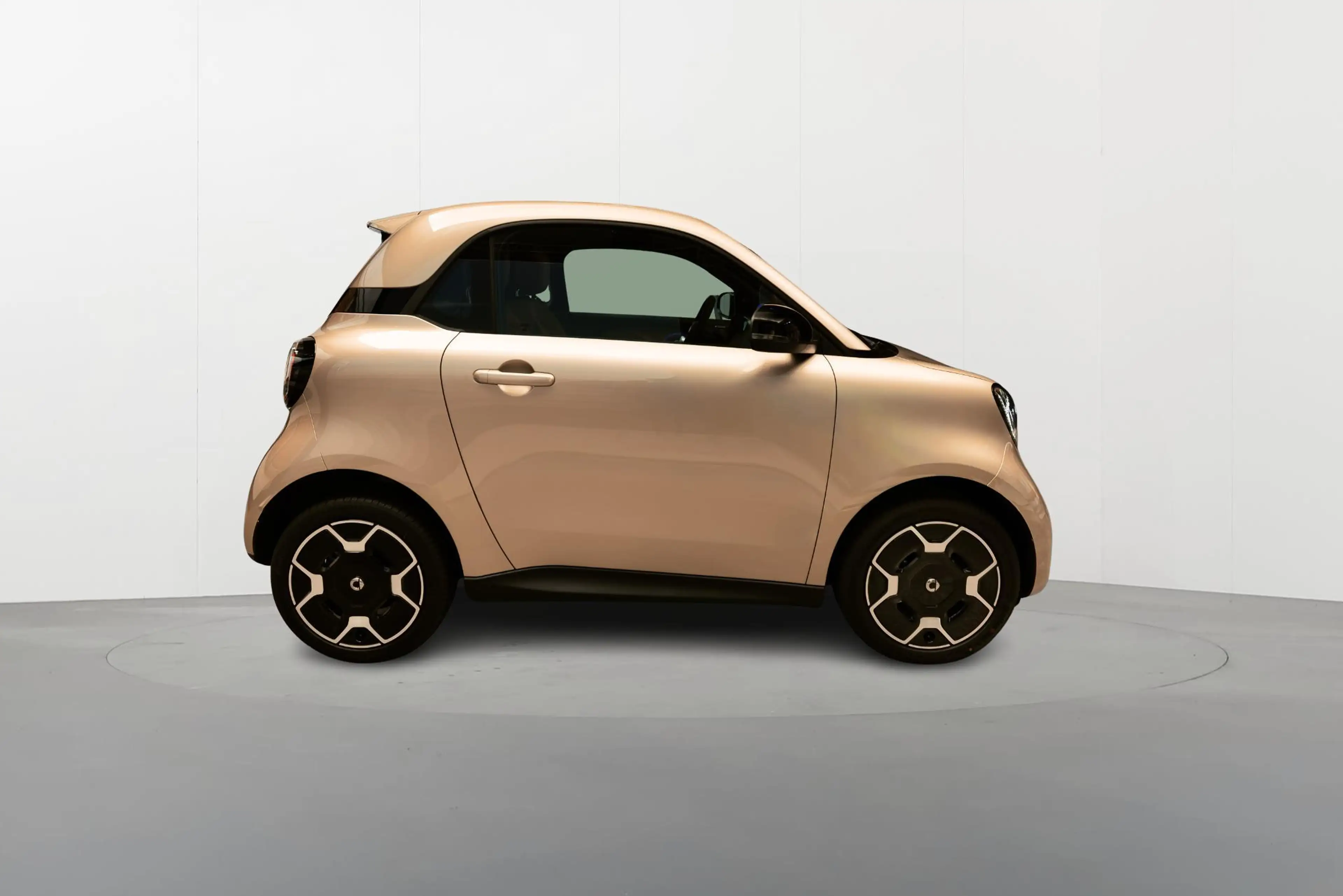 smart Others #2 Premium 36kWh | Panoramadak | CyberSparks LED | — photo 3