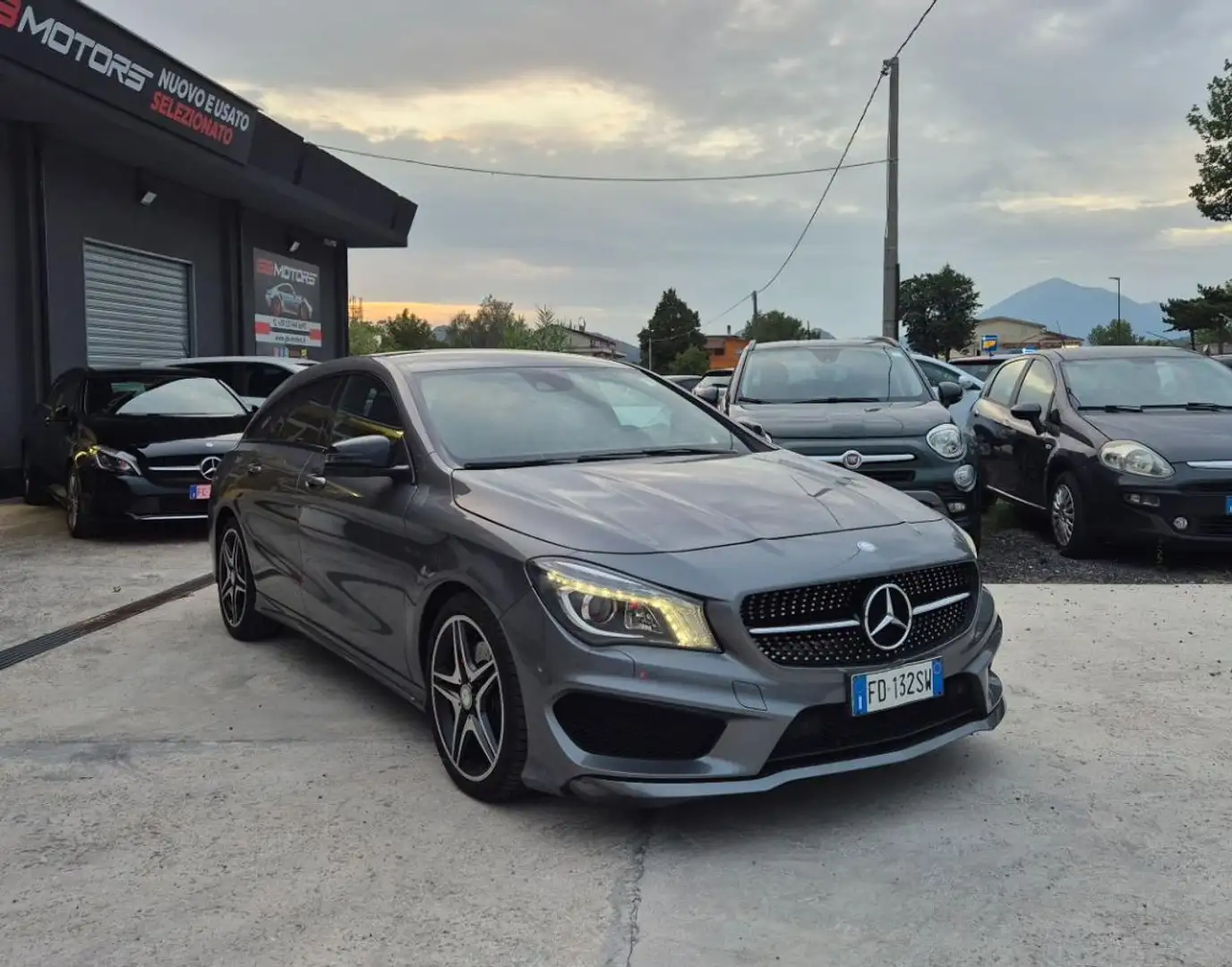 Mercedes-Benz CLA 220 d S.W. Aut. Premium Dark Night White - 1