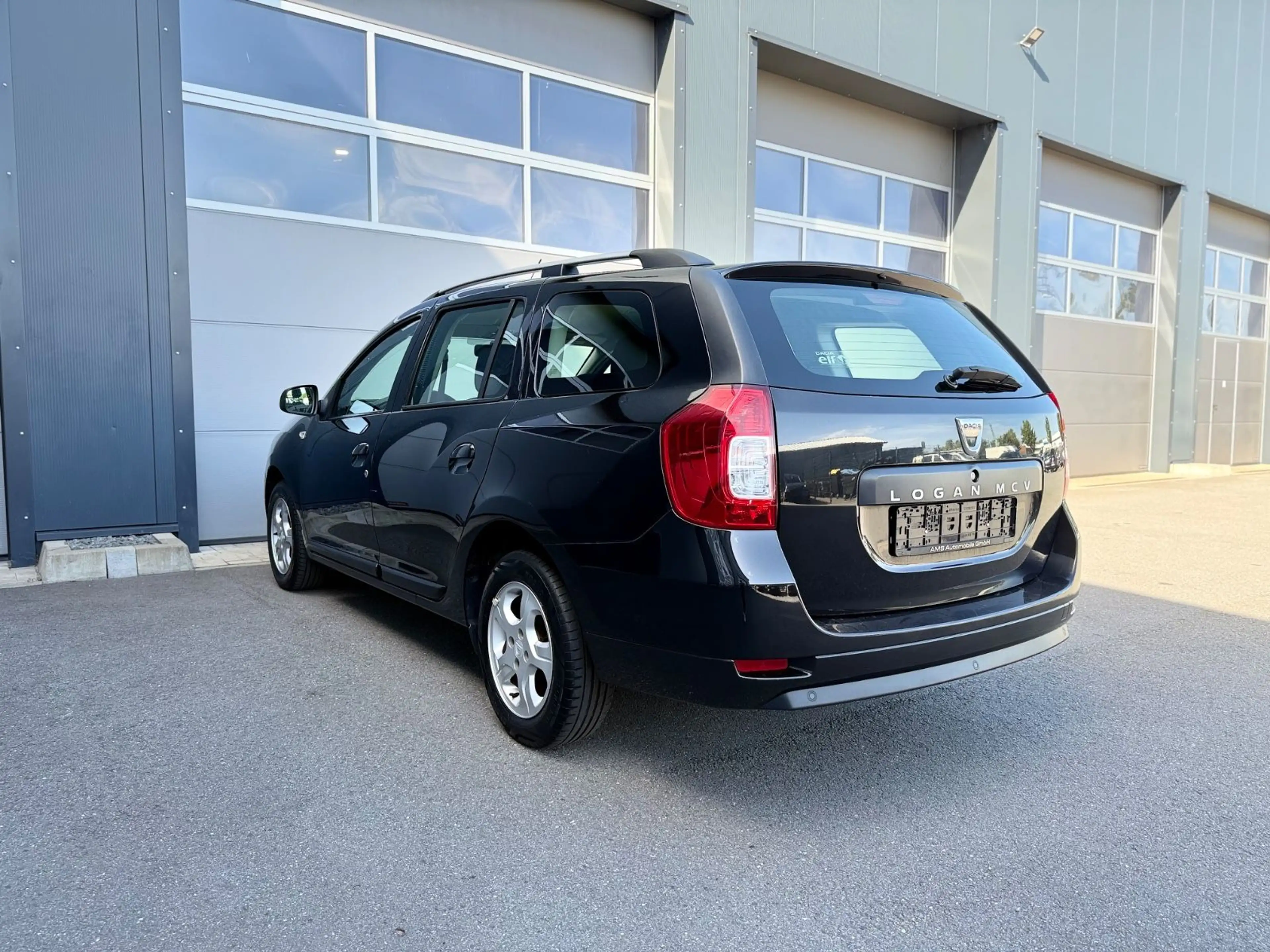 Dacia Logan MCV II Kombi Prestige — photo 5