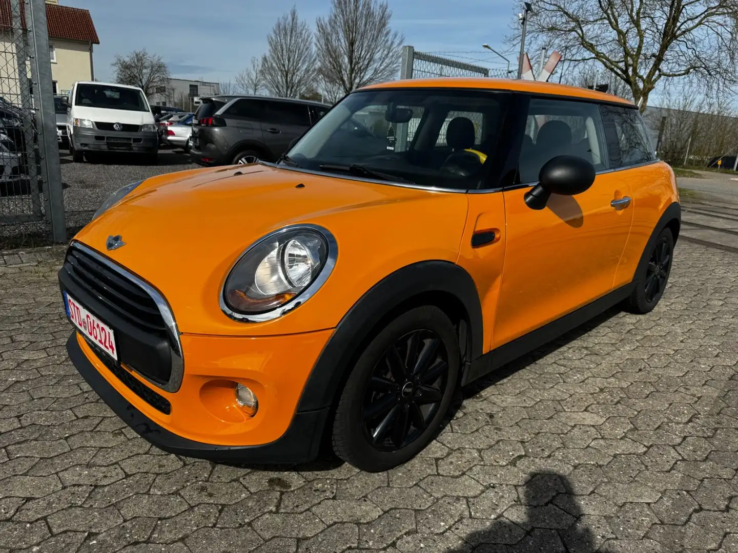 MINI One First*Klima*Start-Stop*Alu* Orange - 1