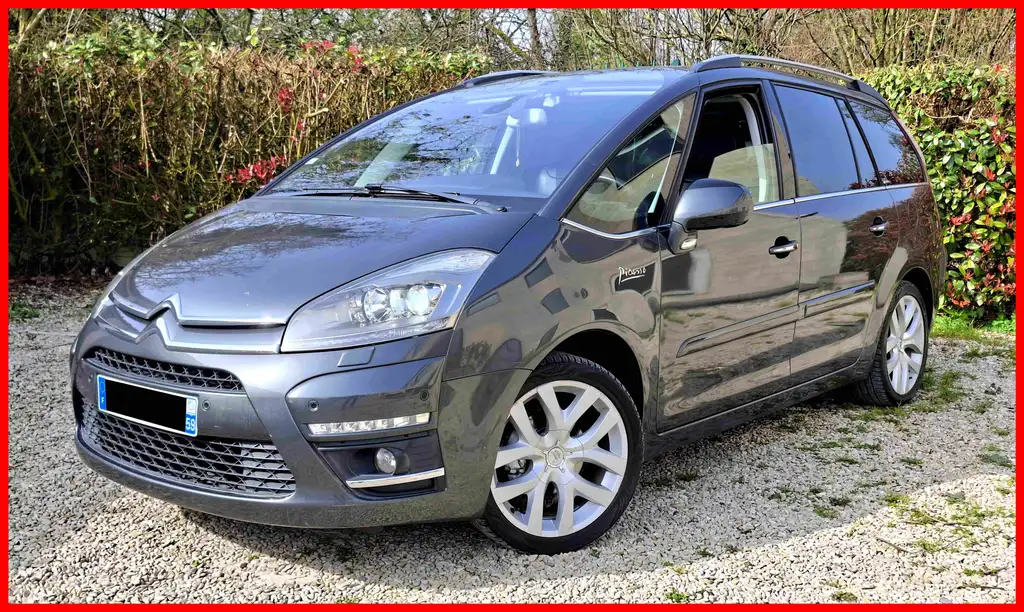 Citroen Grand C4 Picasso 2013 из Европы — купить под ключ