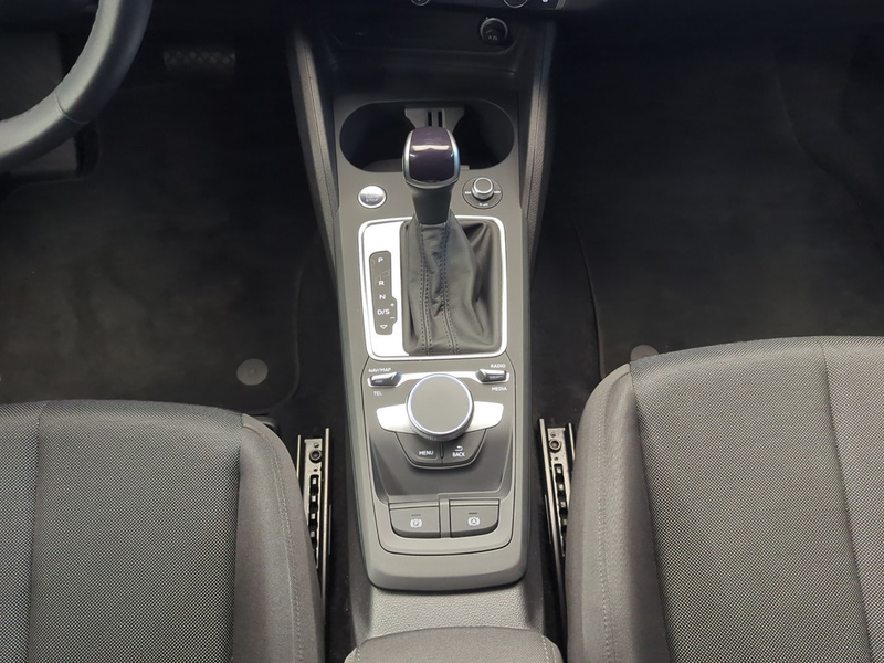 Audi Q2 35 TFSI S tronic LED+Navi+Kamera+ACC+eHeck — photo 13