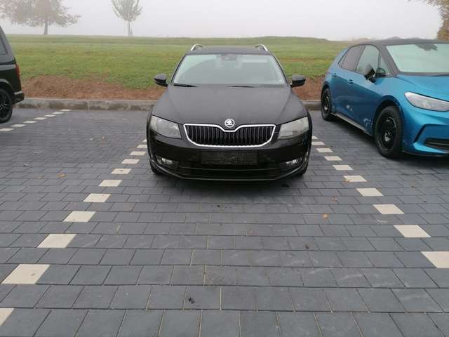 Skoda Octavia Octavia Combi 2.0 TDI (Green tec) DSG Style