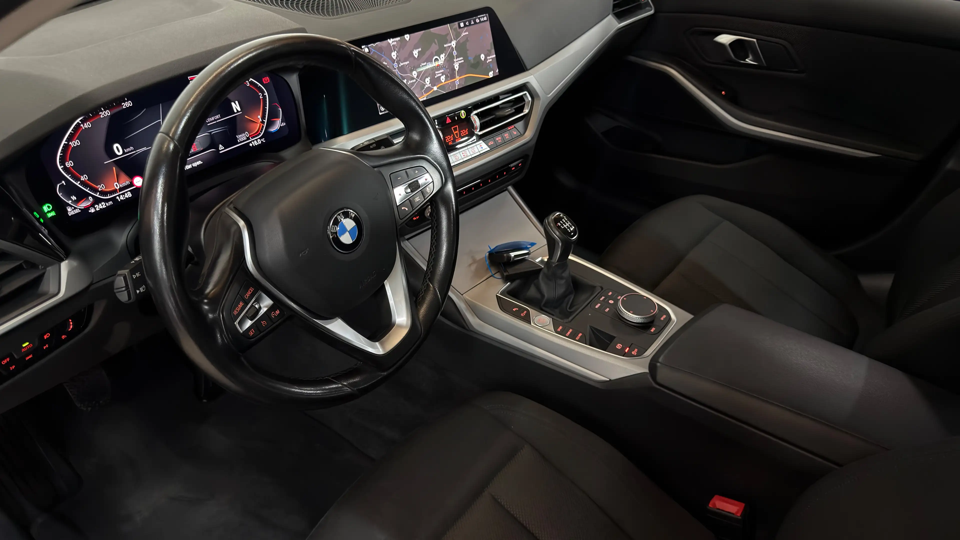 BMW 318 d Garantie EURO 6d LED Prof Navi Virtual Cockpit Inklapbare Spiegels Cruise Controle Zetelverwarming CarPlay DAB — photo 8