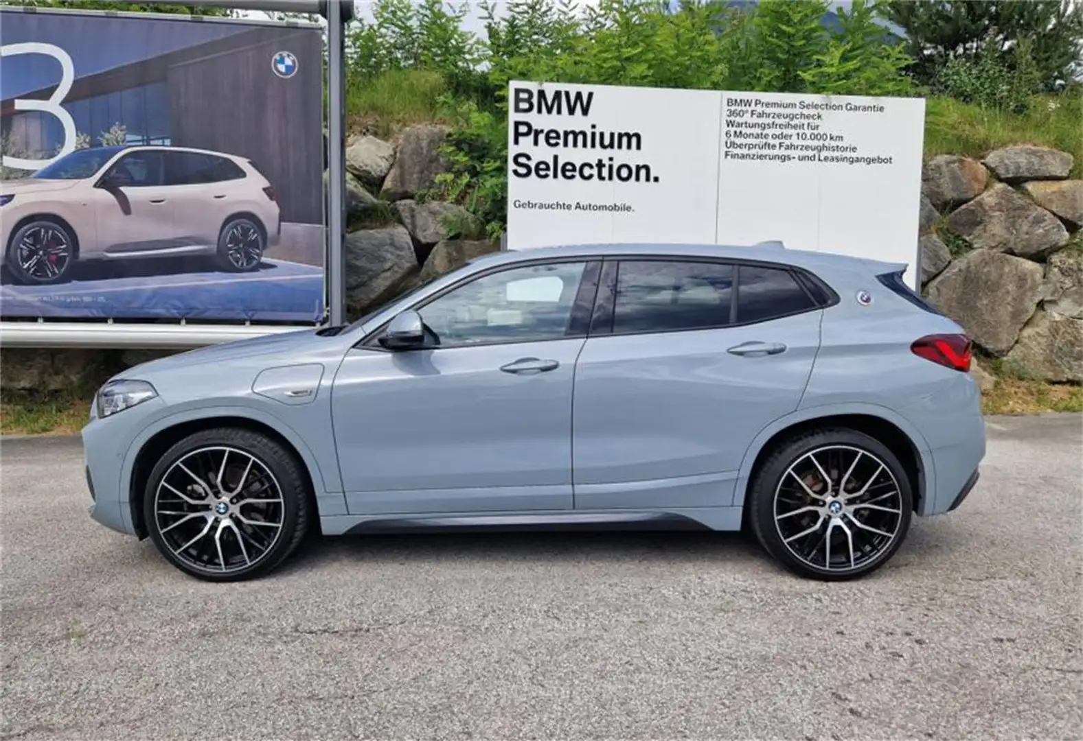 BMW X2 xDrive25e Grau - 2