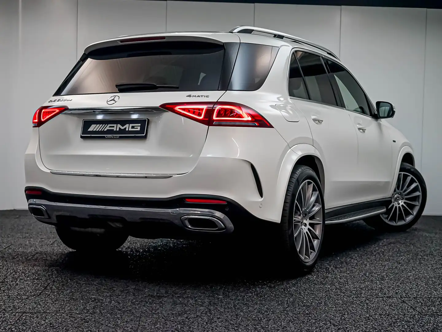 Mercedes-Benz GLE 350 de 4MATIC AMG Line | Trekhaak | Luchtvering | Lede Wit - 2
