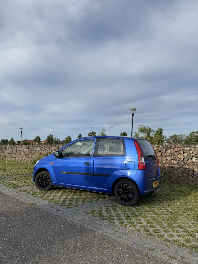 Daihatsu Cuore Azul - 2