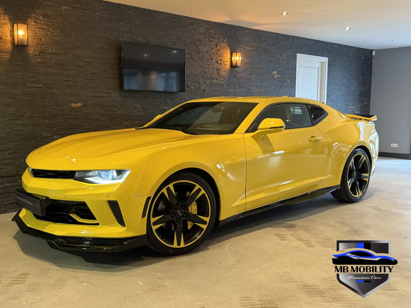 Chevrolet Camaro 2.0 Turbo Sport Bj: 2018 / 275 PK Jaune - 1