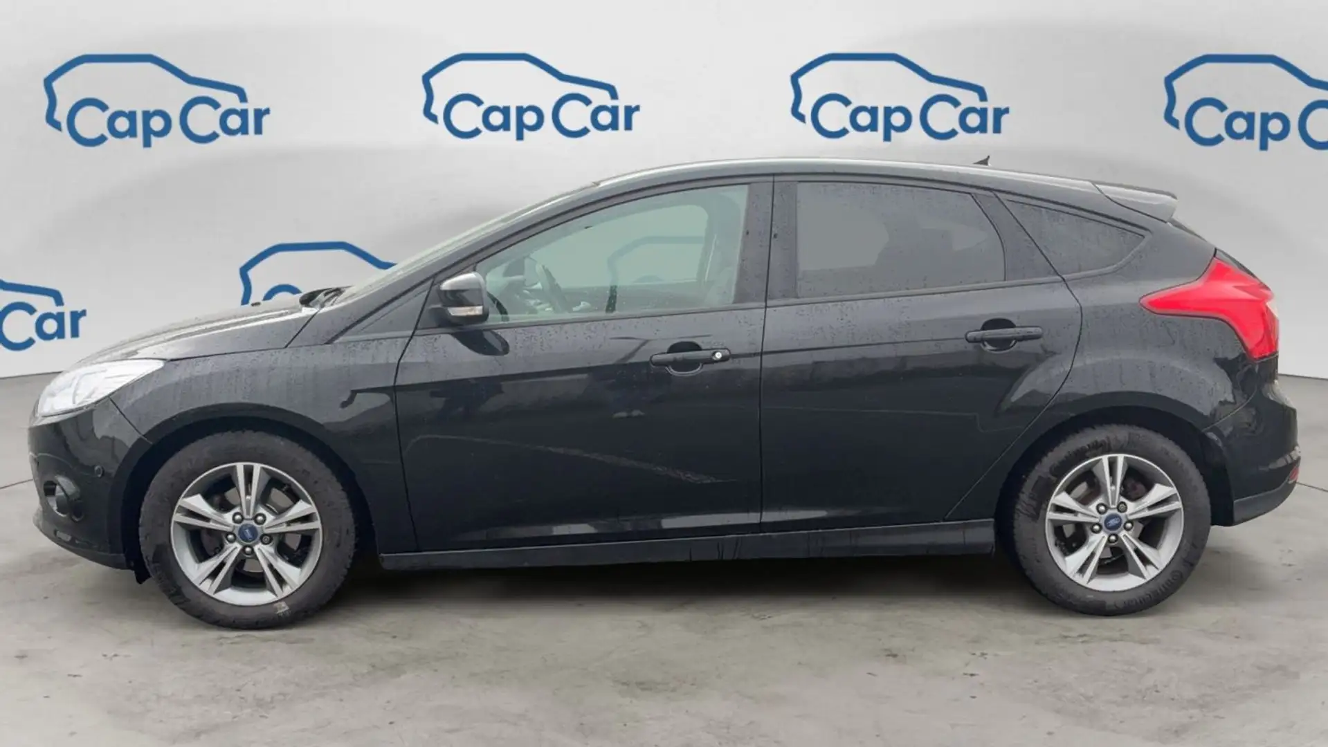 Ford Focus III 1.0 EcoBoost 100 Sync Edition - 2