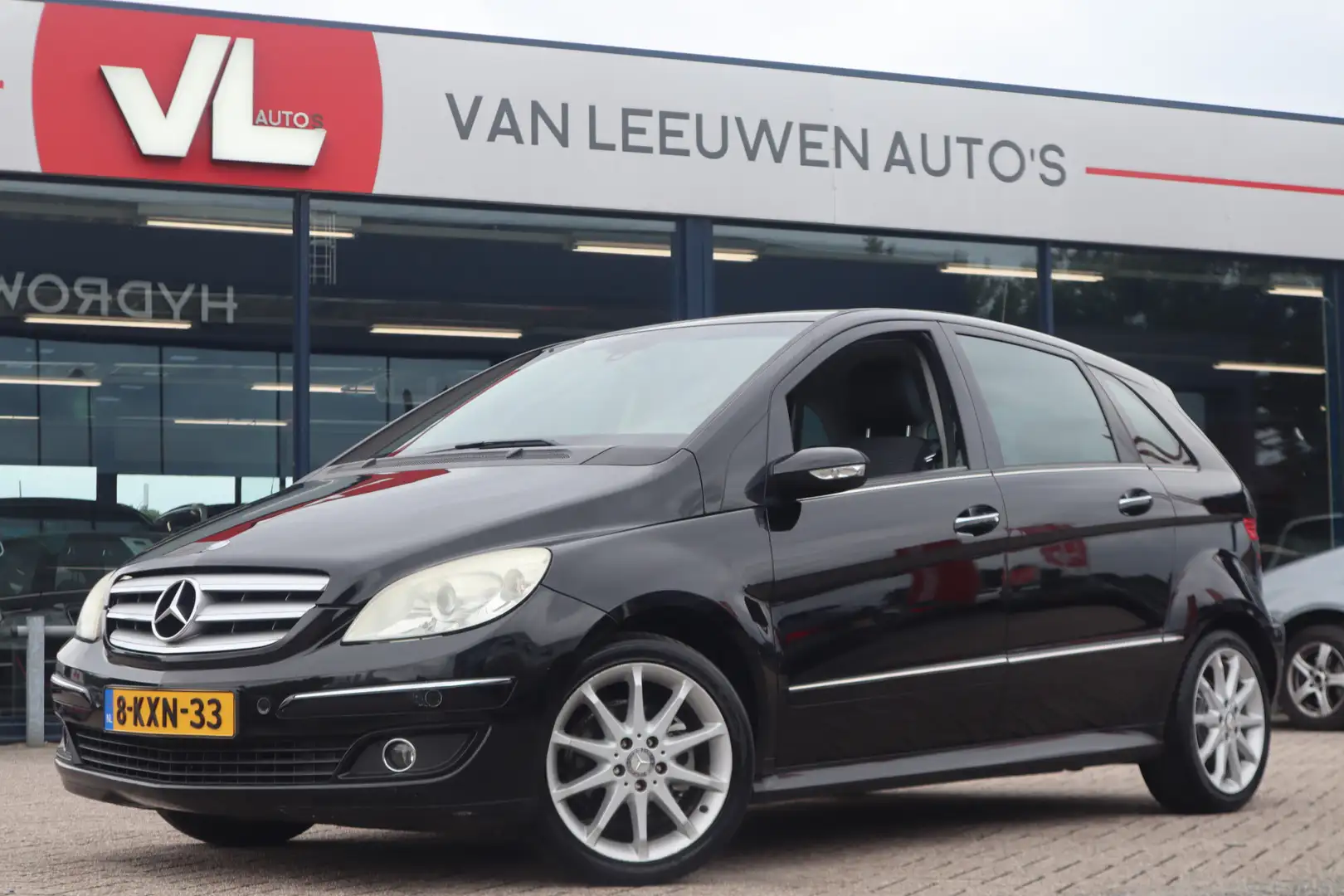 Mercedes-Benz B 150 | APK 19-01-2026 | Airco | Stoelverwarming Zwart - 1