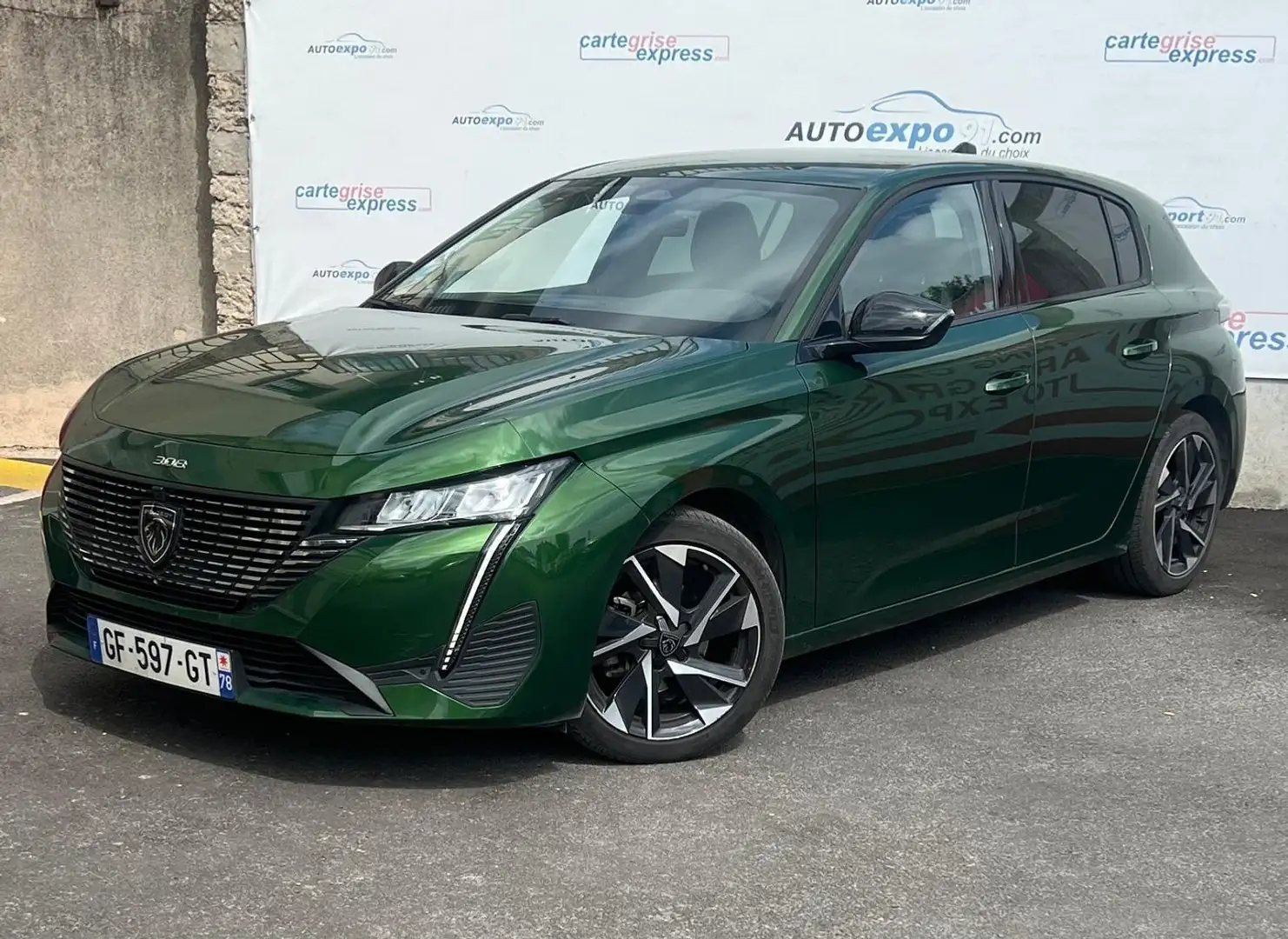 Peugeot 308 1.2 PURETECH 130CH S\u0026S ALLURE PACK EAT8 Groen - 1
