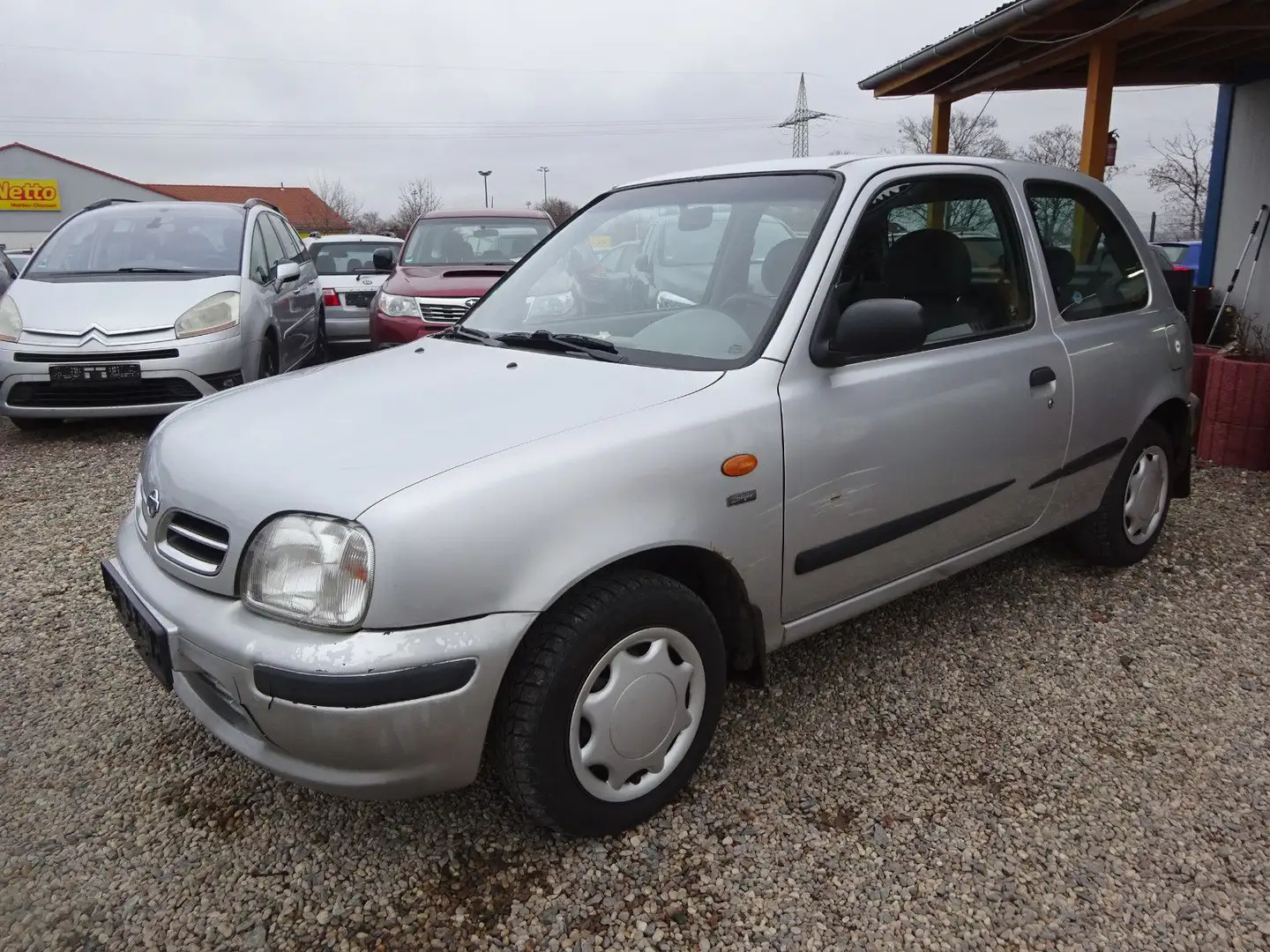 Nissan Micra 1.0 Style Automatik Grau - 1