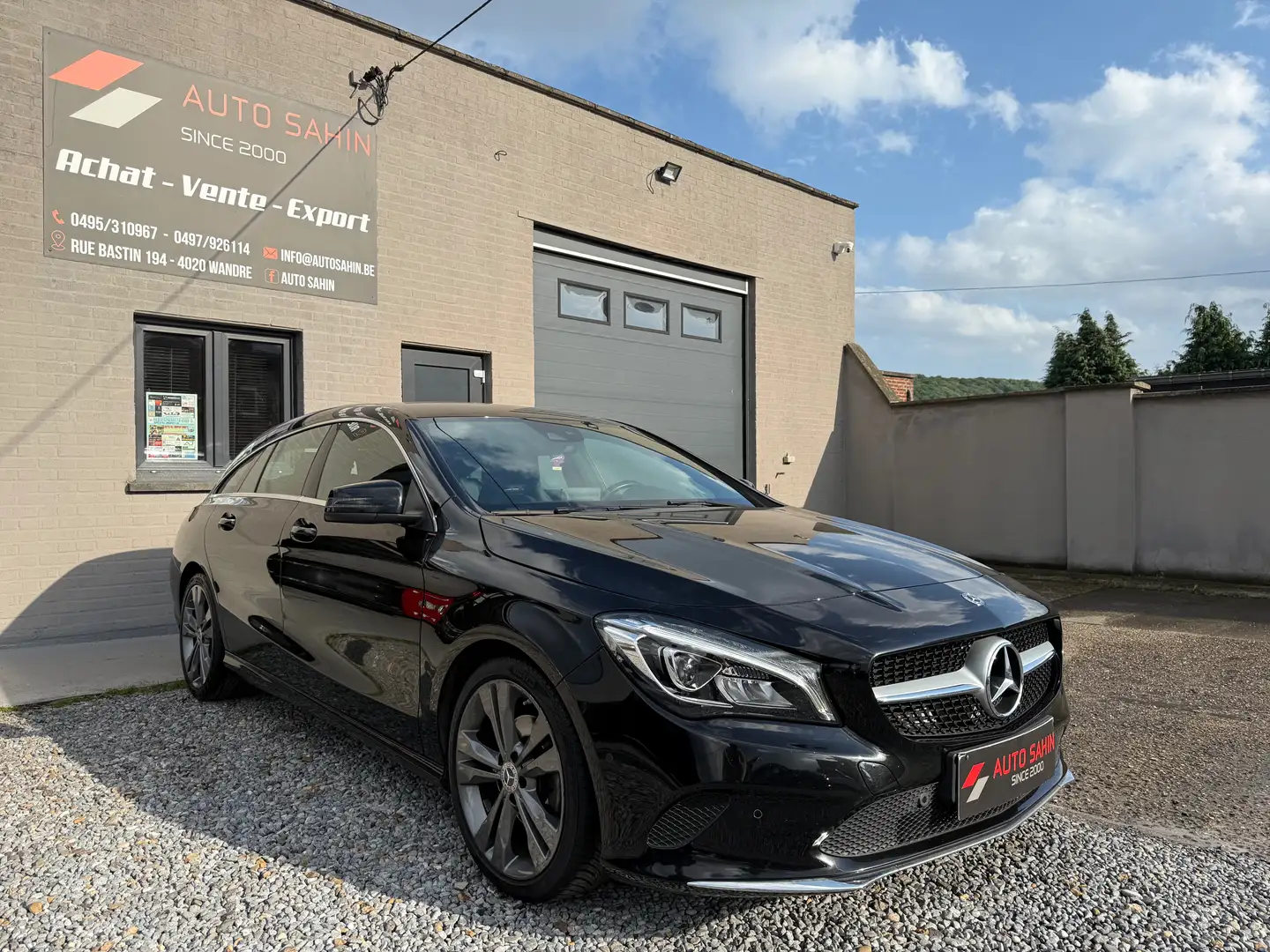 Mercedes-Benz CLA 200 *XENON,LED,GPS,CAPTEURS,BLUETOOTH,CRUISE CONTROL* Noir - 1